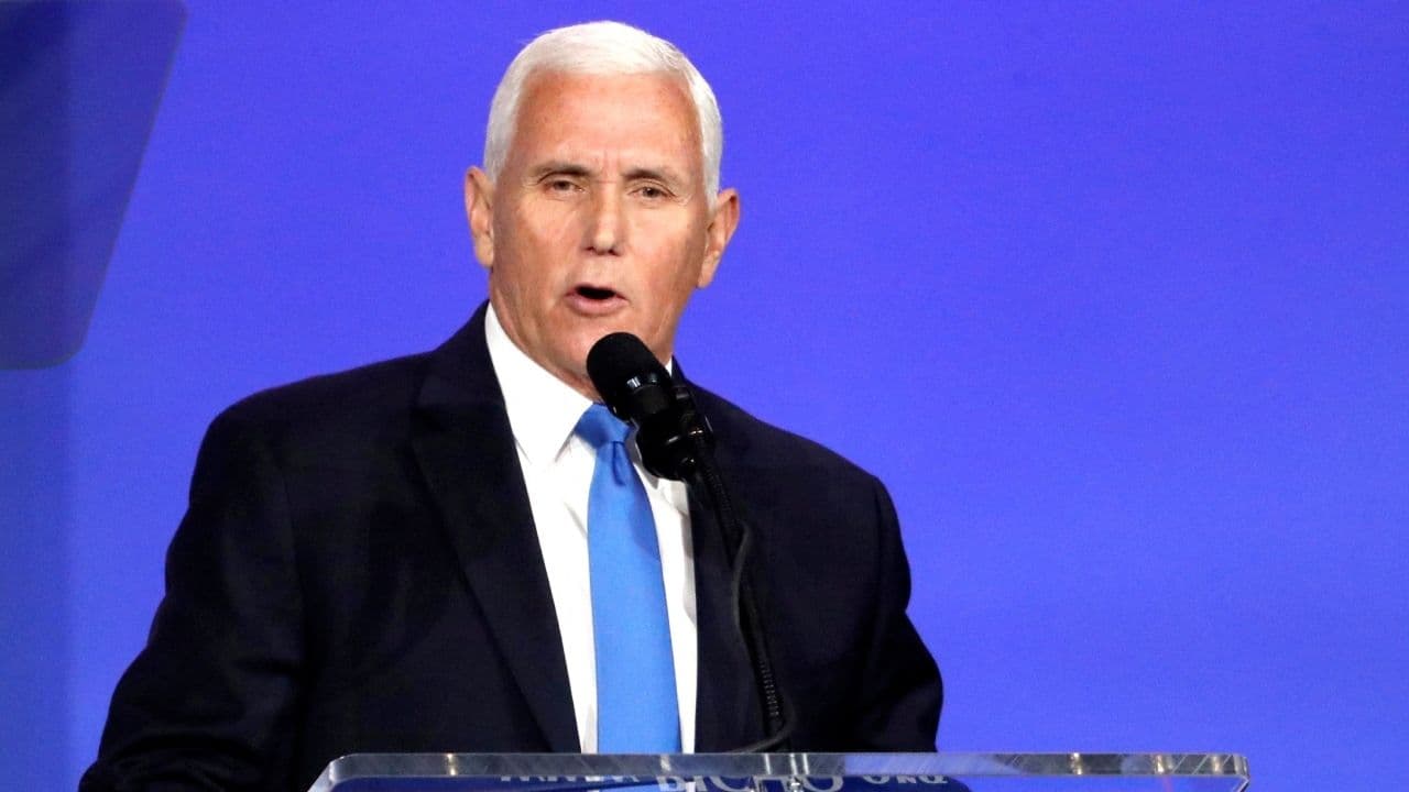 Mike Pence Se Retira de la Carrera Republicana para las Elecciones Presidenciales de EUA