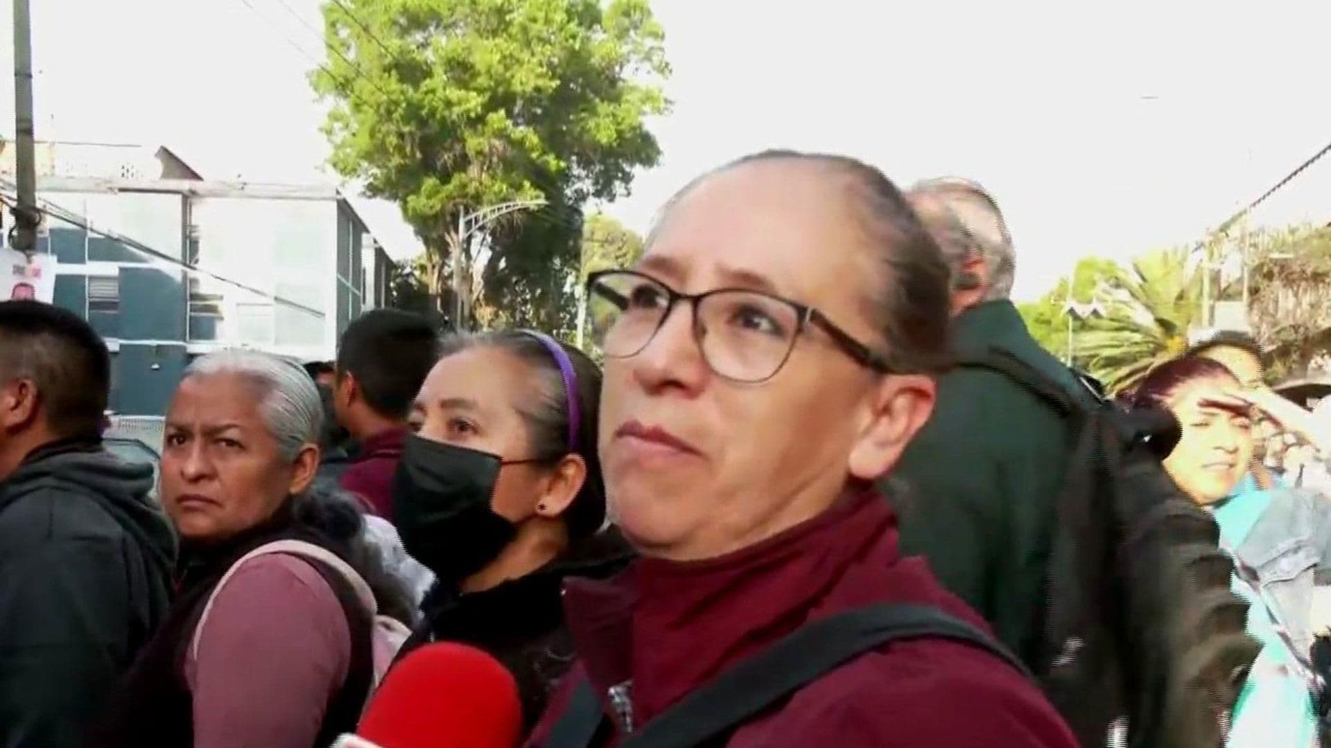 Usuarios del Metro se Molestan por Fallas en la L9