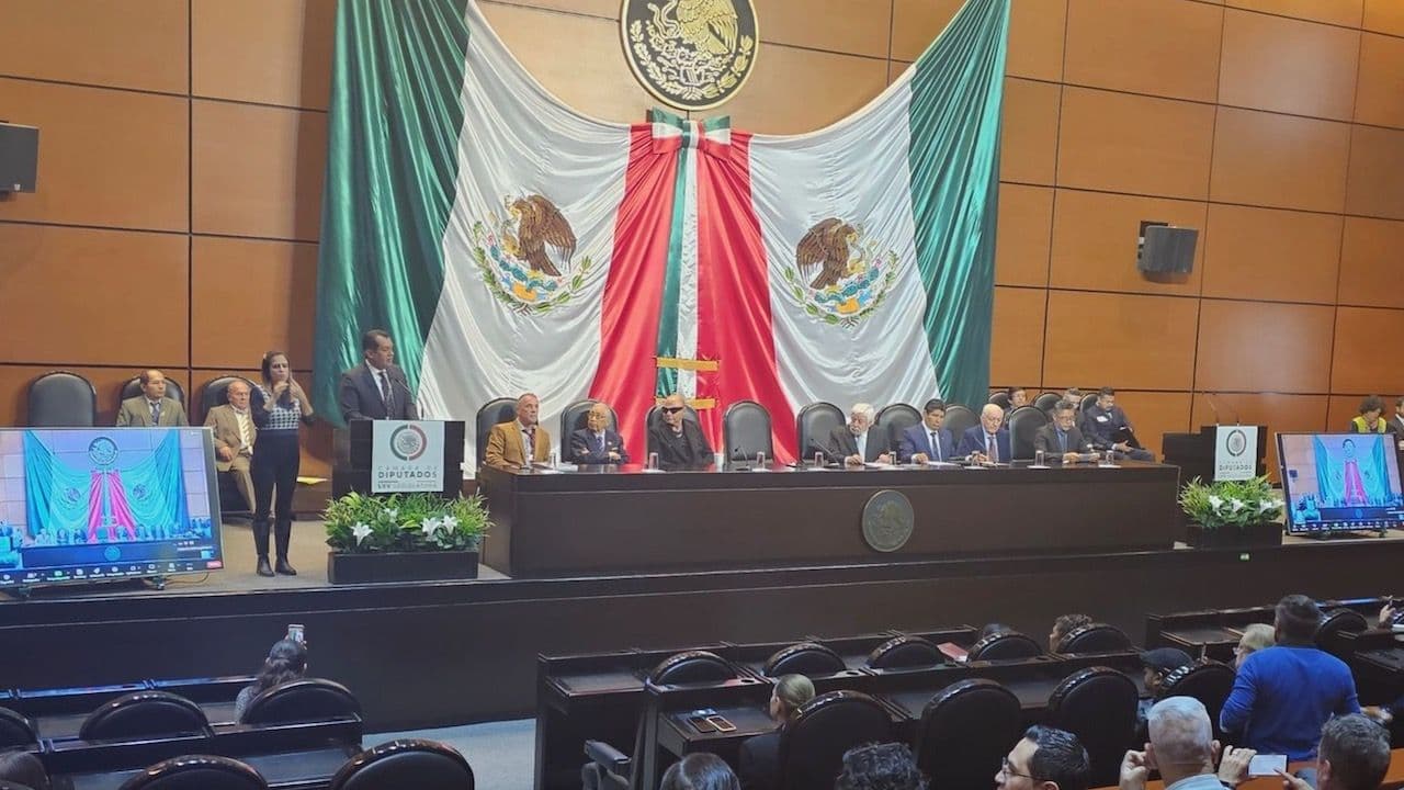 Afirman en Audiencia de Jaime Maussan que Momias de Nazca son ‘Seres del Futuro’