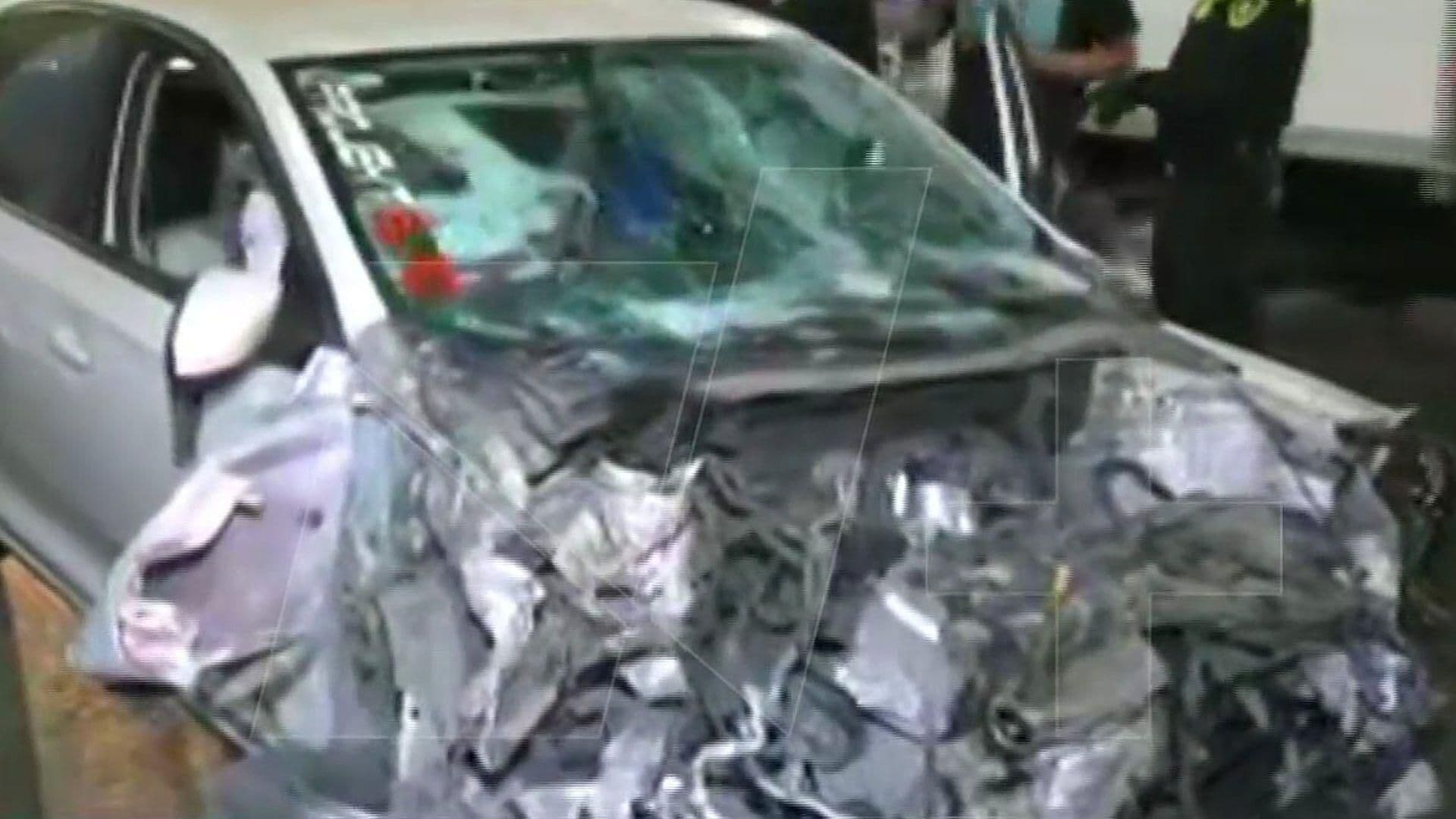 Fuerte Choque Deja a Mujer Prensada en Distribuidor Vial Heberto Castillo en CDMX