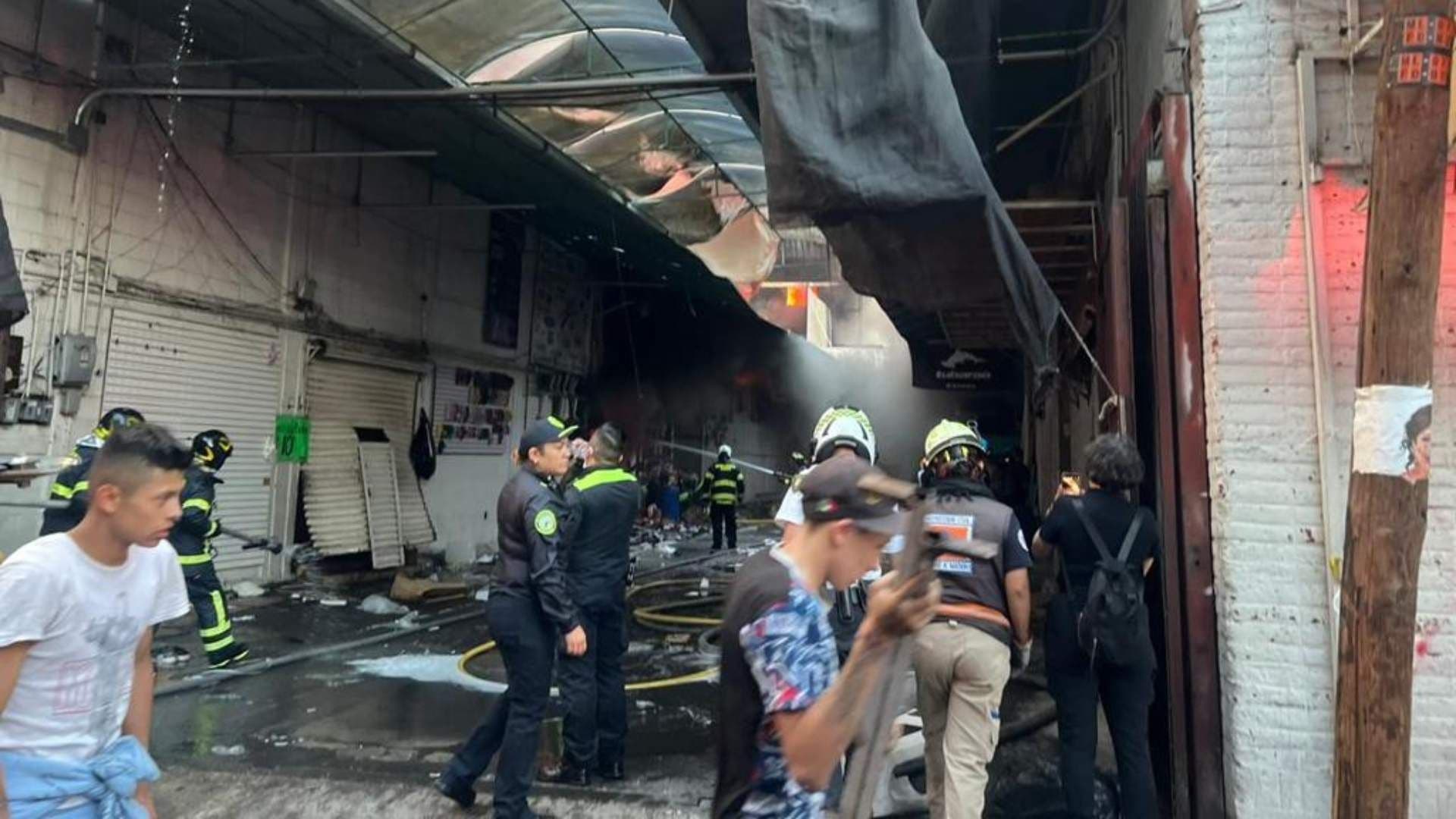 Pérdidas por Incendio en Plaza Oasis Sumarían hasta 200 MDP