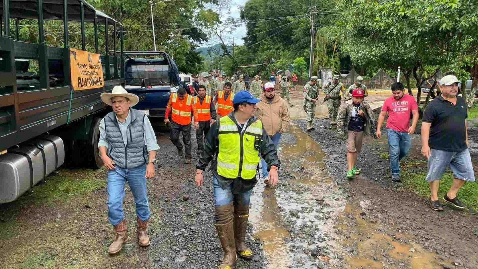 Fuertes Lluvias Causan Inundaciones en Catemaco y Alertan por Más Precipitaciones en Veracruz