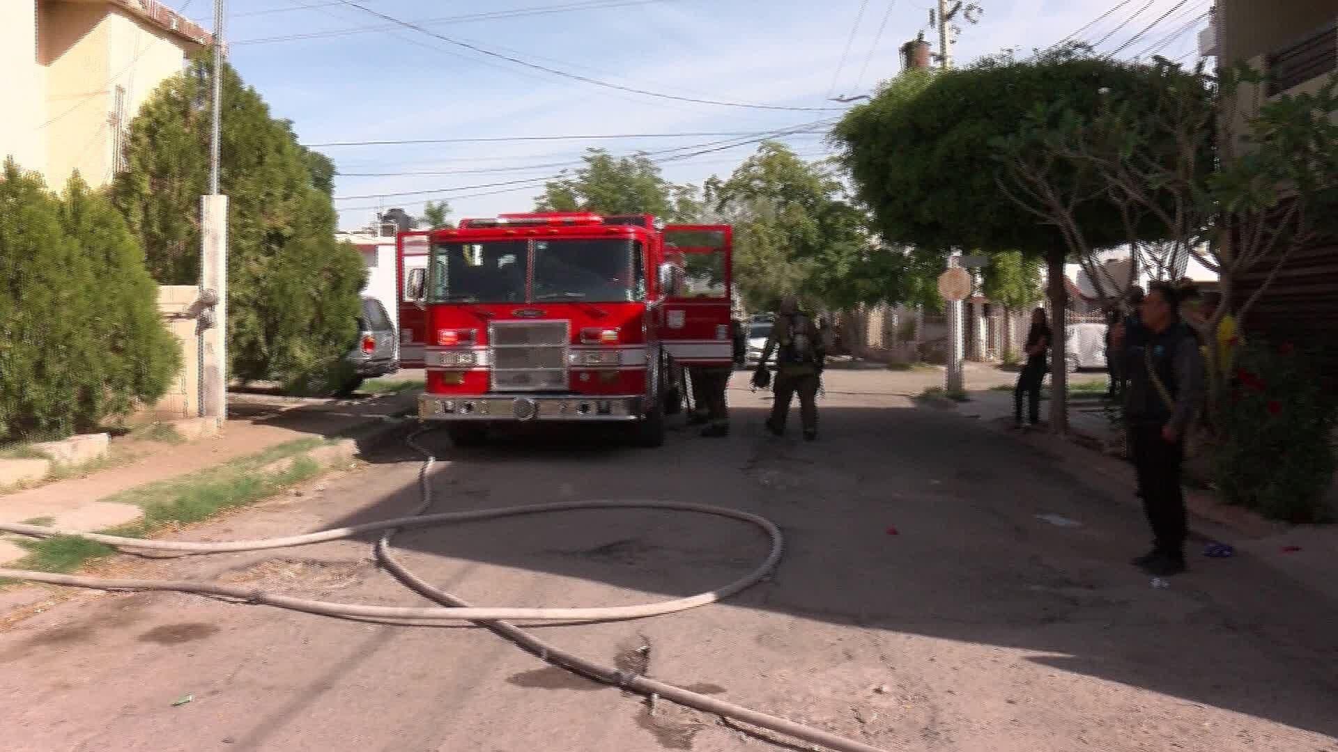 Sofocan y Controlan a Tiempo Incendio en Colonia Villa Fontana