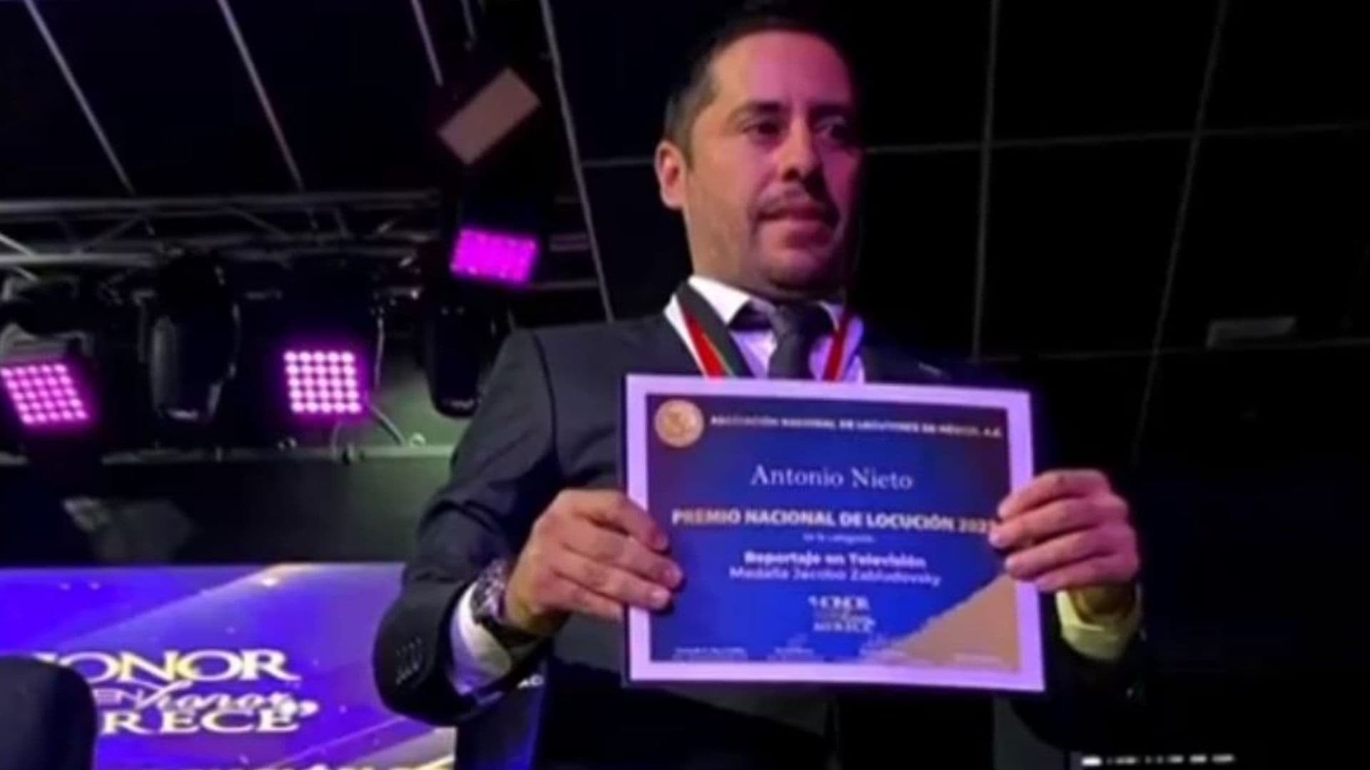 Reconocen a Antonio Nieto, Reportero de Despierta, con Medalla Jacobo Zabludovsky