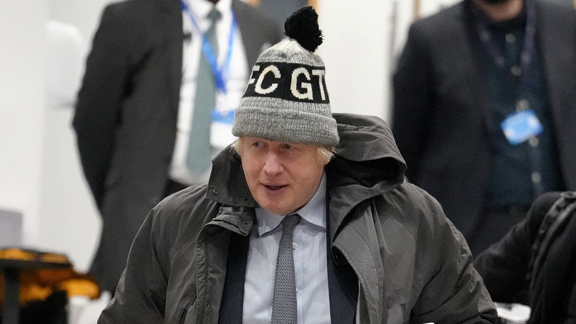 Boris Johnson Pide Perdón a Víctimas de COVID-19; Admite que Debió Reaccionar Antes