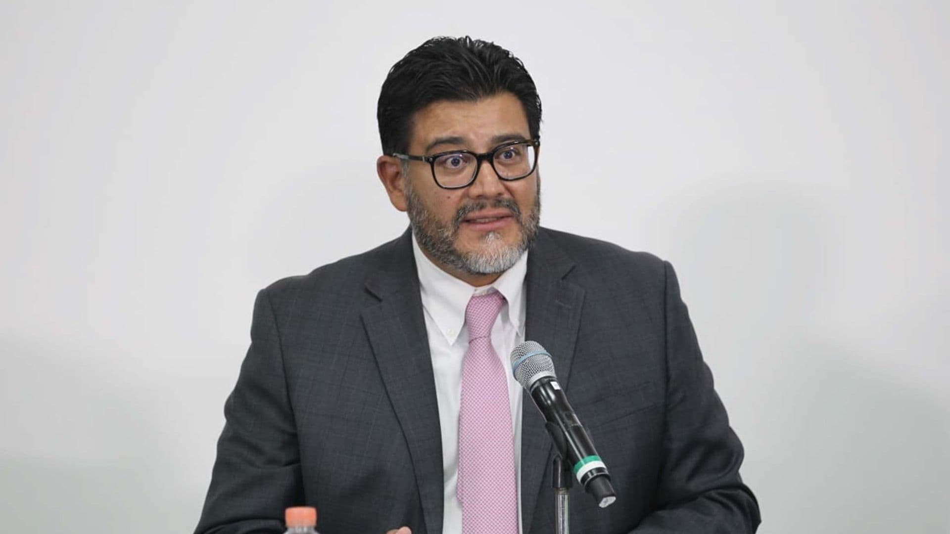 Reyes Rodríguez Mondragón No Renuncia al TEPJF, pero Someterá al Pleno su Permanencia