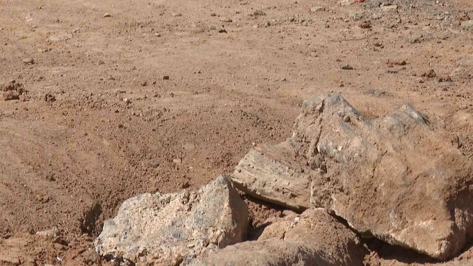 Sujeto Detenido por Levantar Pavimento en Colonia La Cholla de Hermosillo