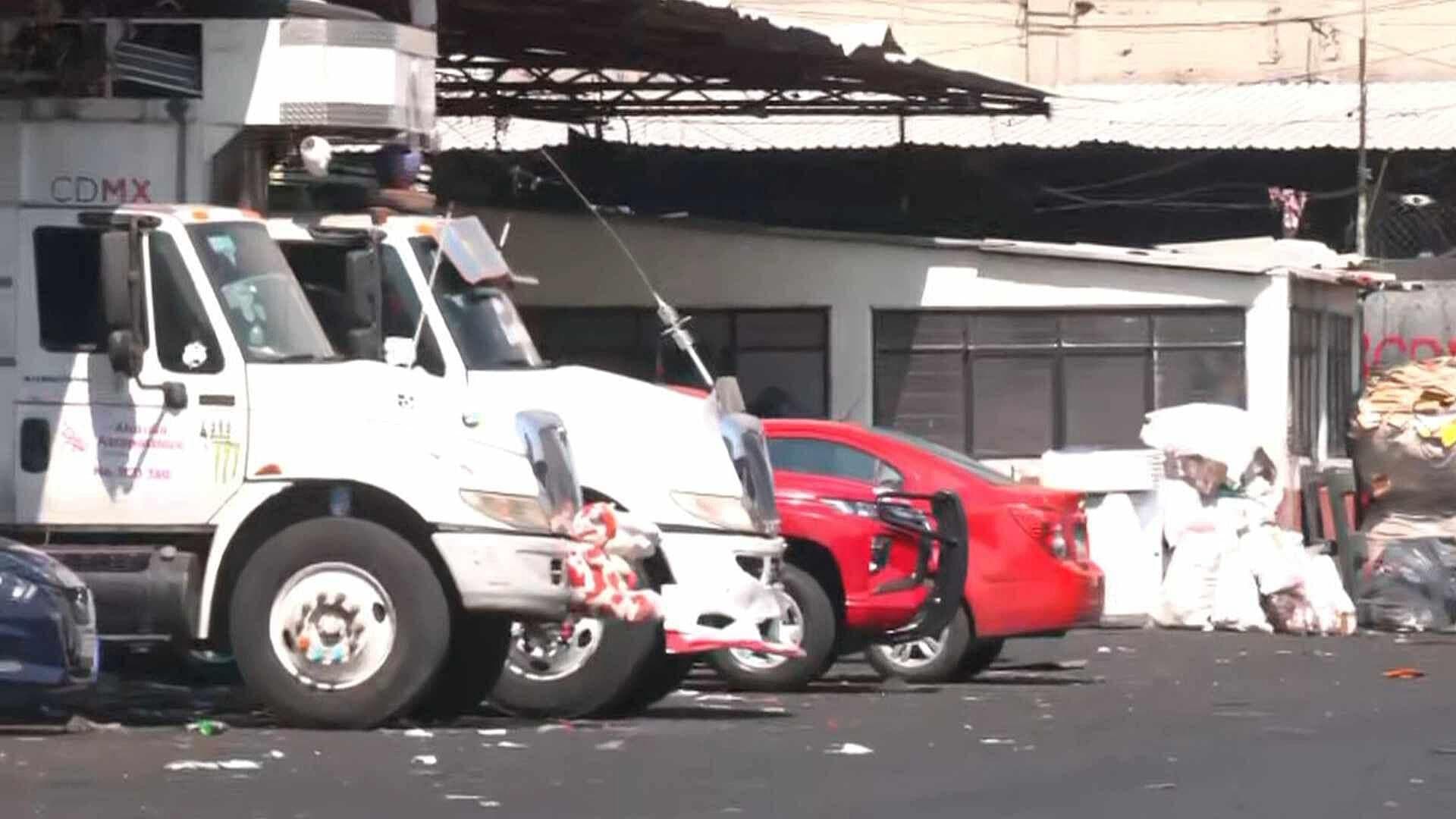 Tres Vehículos Afectados por Incendio en Almacén en Azcapotzalco, CDMX; Informa Myriam Urzúa