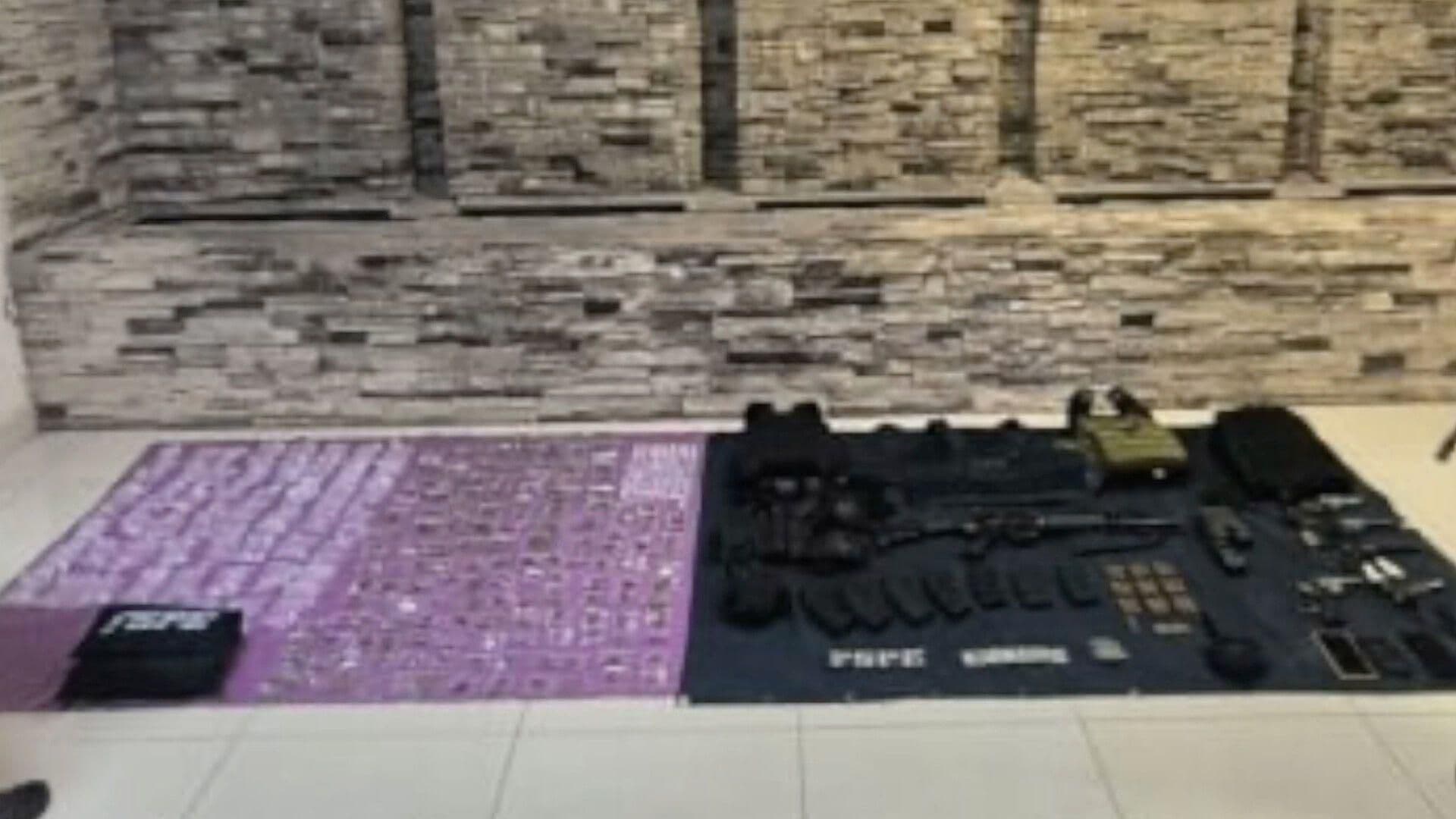 Detienen a Dos Personas en Yuriria, Guanajuato y les Decomisan Armas, Drogas y Autos