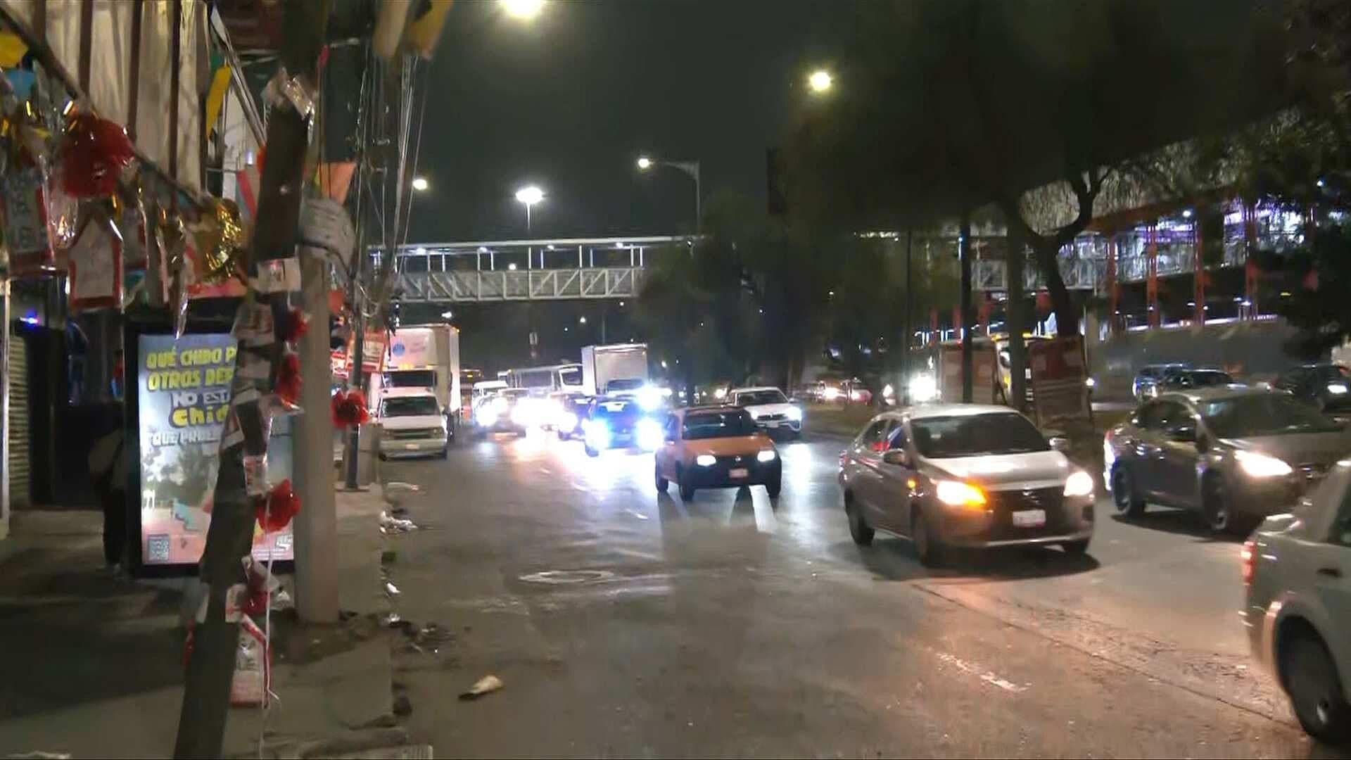 Retiran Bloqueo en Calzada Zaragoza Tras Localizar a Menor Desaparecida