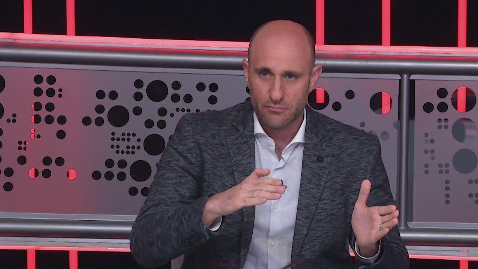 "Lo de Nahuel Guzmán, Actitud Infantil con Tendencias Vándalas": Alberto Lati