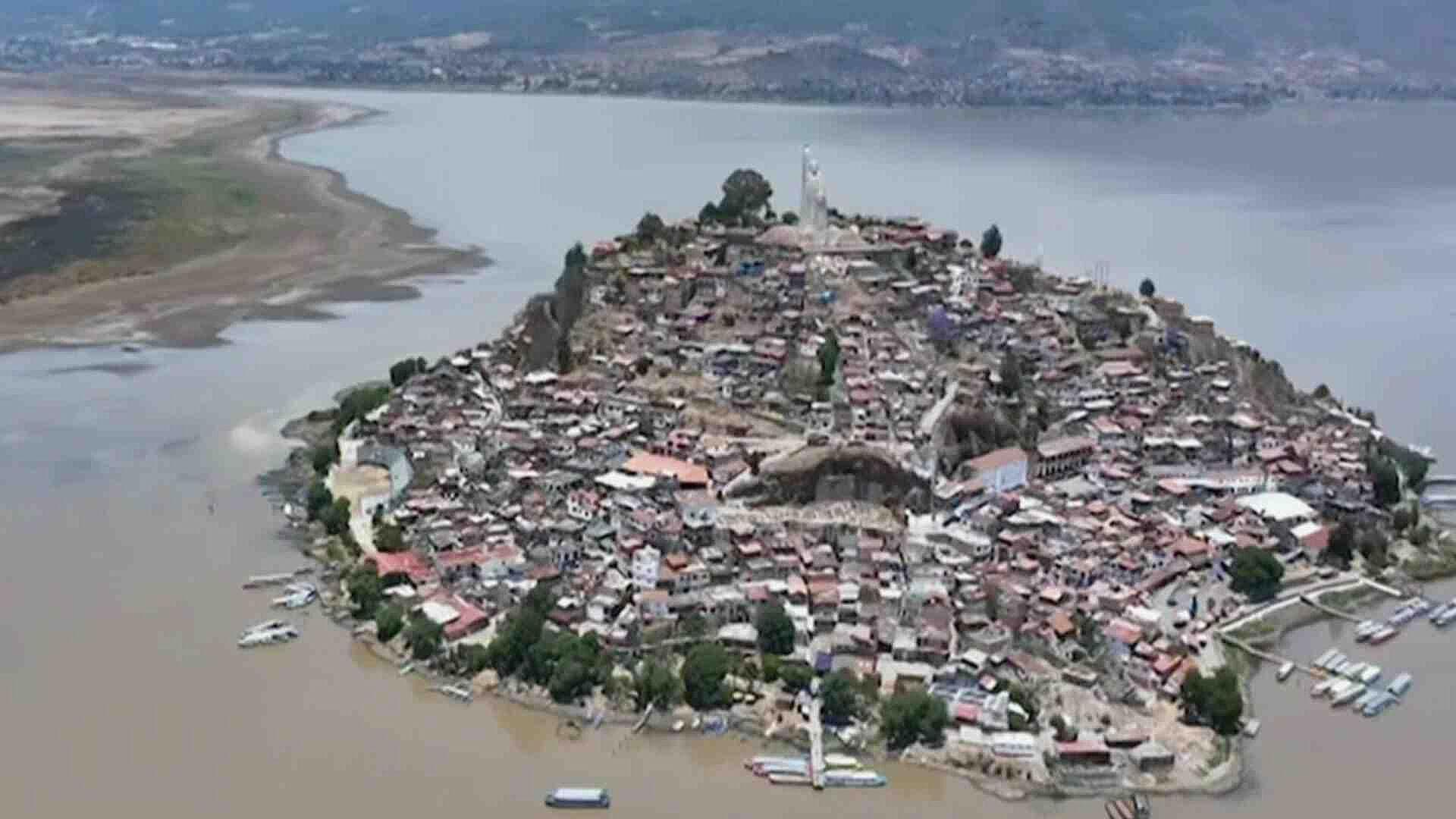 Lago de Pátzcuaro, Michoacán, Enfrenta Situación Crítica por Sequía