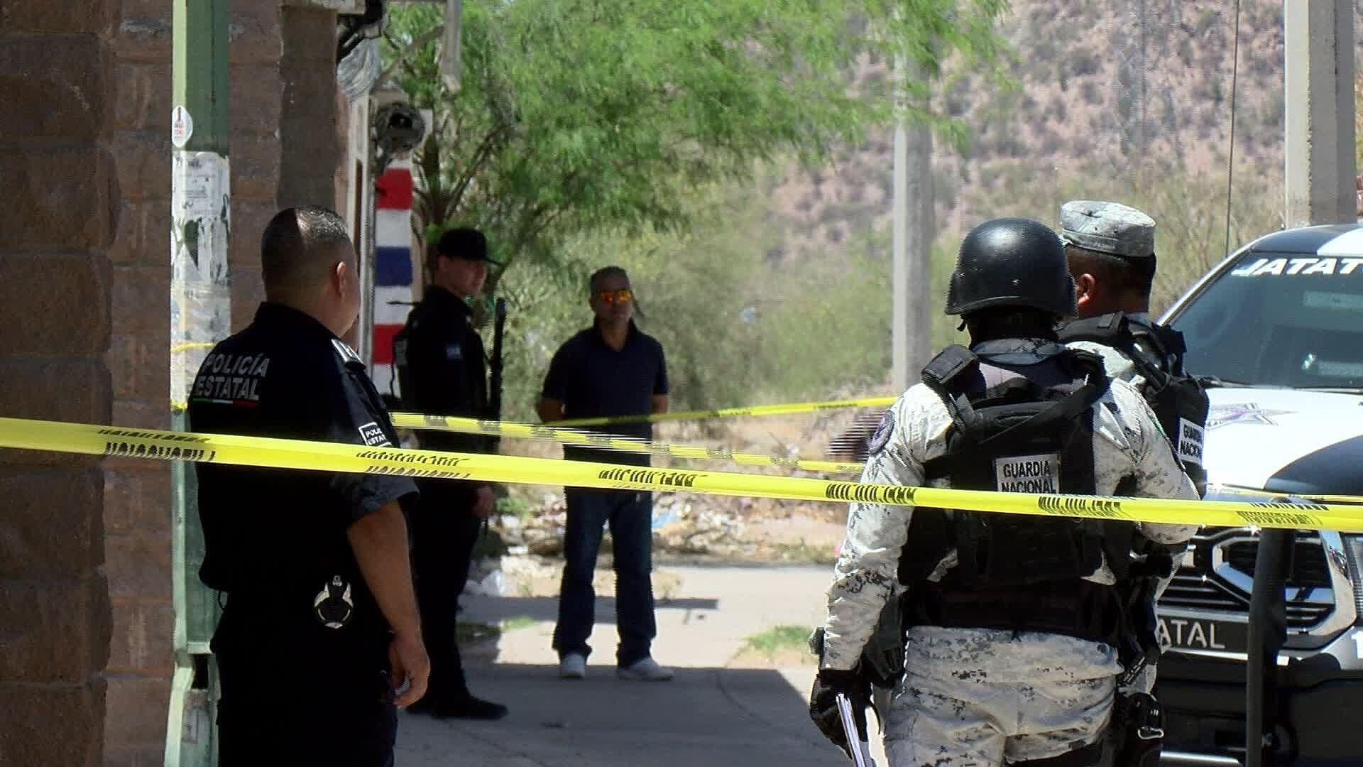 Motociclista Asesina a Balazos a Hombre en Colonia Pueblitos