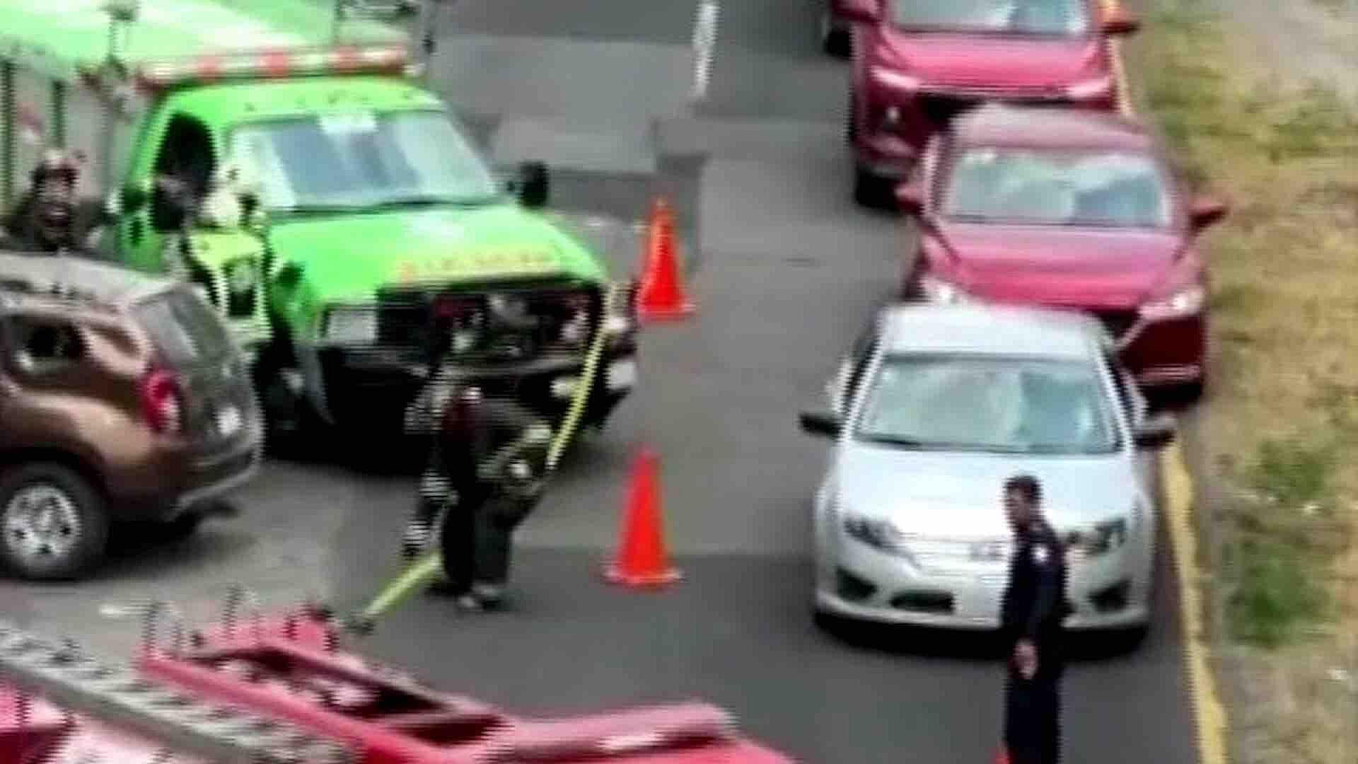 Accidente Camioneta Deja Tres Muertos en Paseo Tollocan en Metepec, Edomex