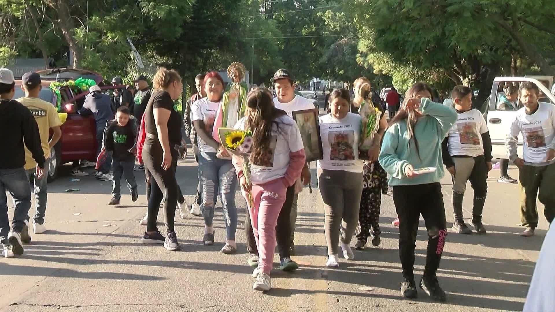 Acuden al Santuario a San Judas Tadeo, Muchos de Ellos, Utilizando el Atuendo que el Santo Usaba