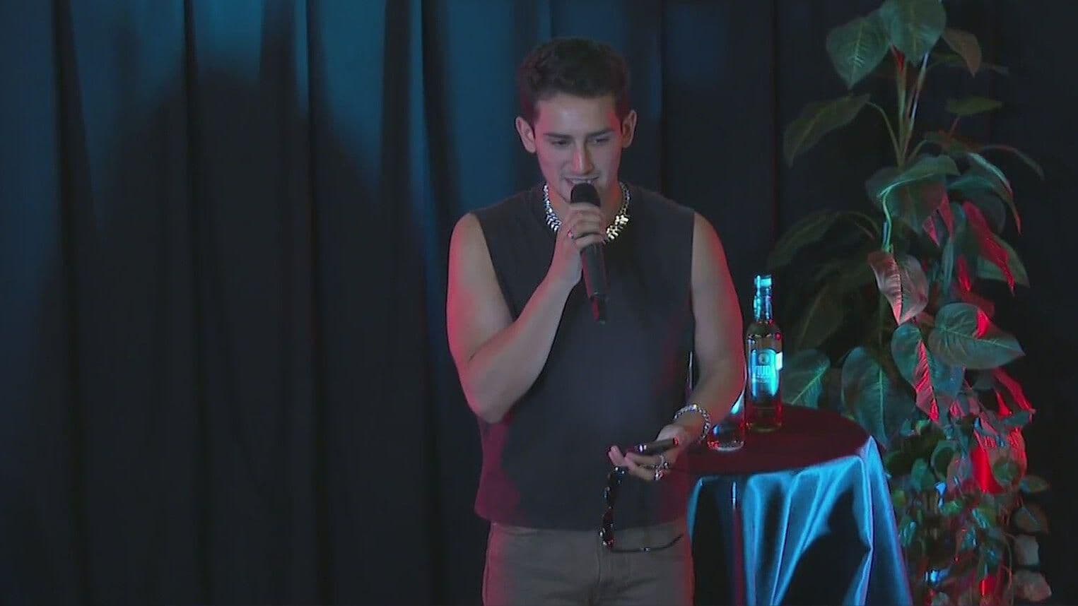 Emilio Osorio Presenta "Astronauta"