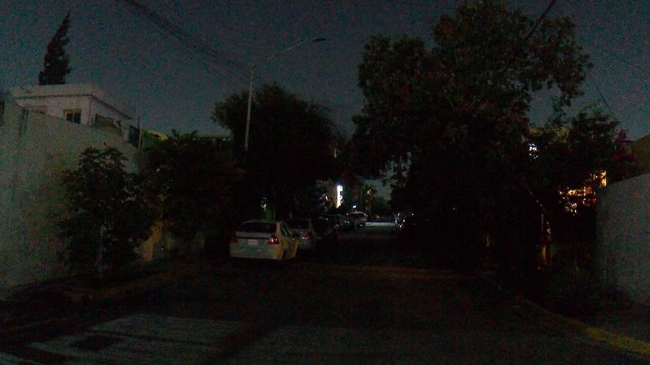 Vecinos Reportan Falta de Luz en Valle de Infonavit