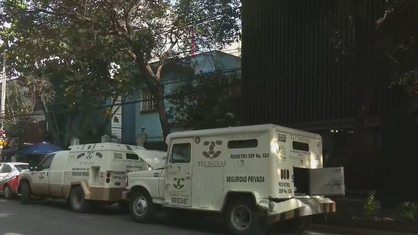 Chocan Auto y Camioneta de Valores en Colonia Anzures, CDMX