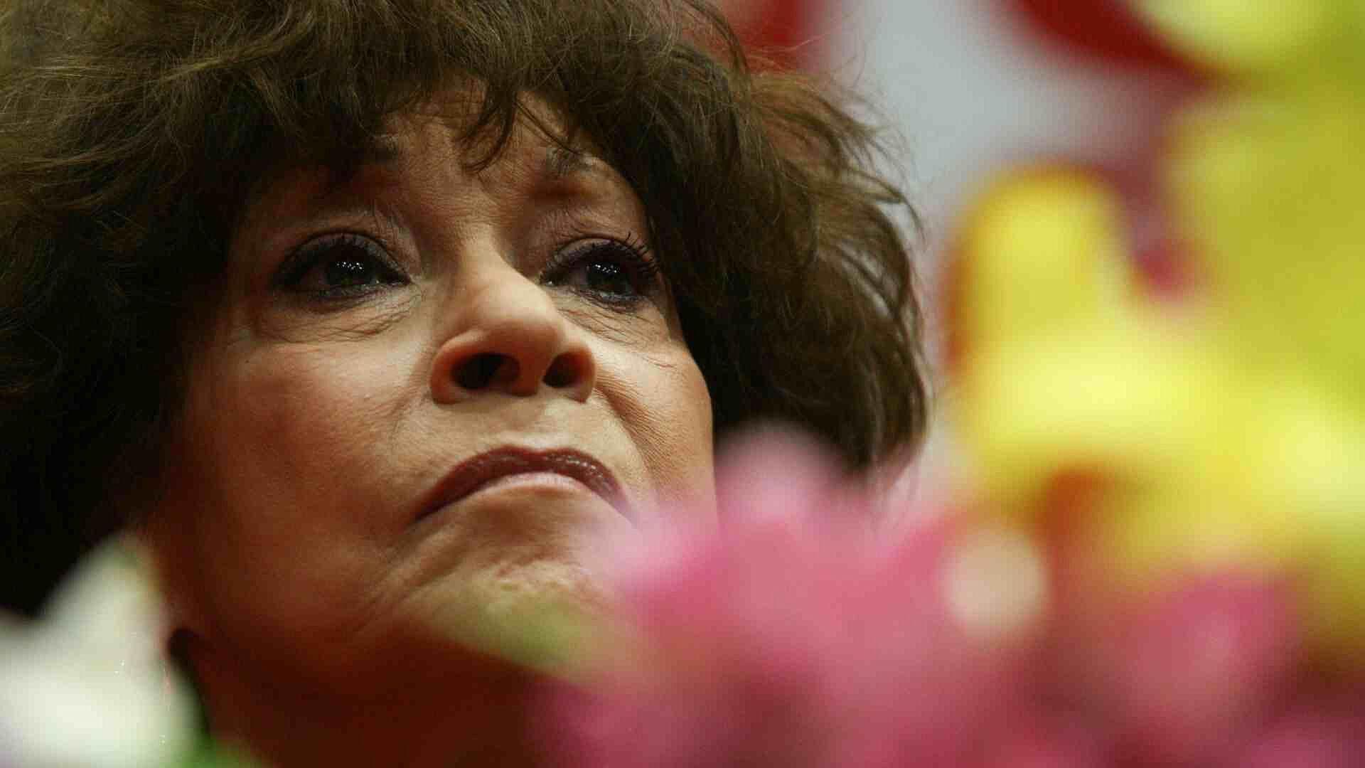 AMLO Lamenta Muerte de Cristina Pacheco