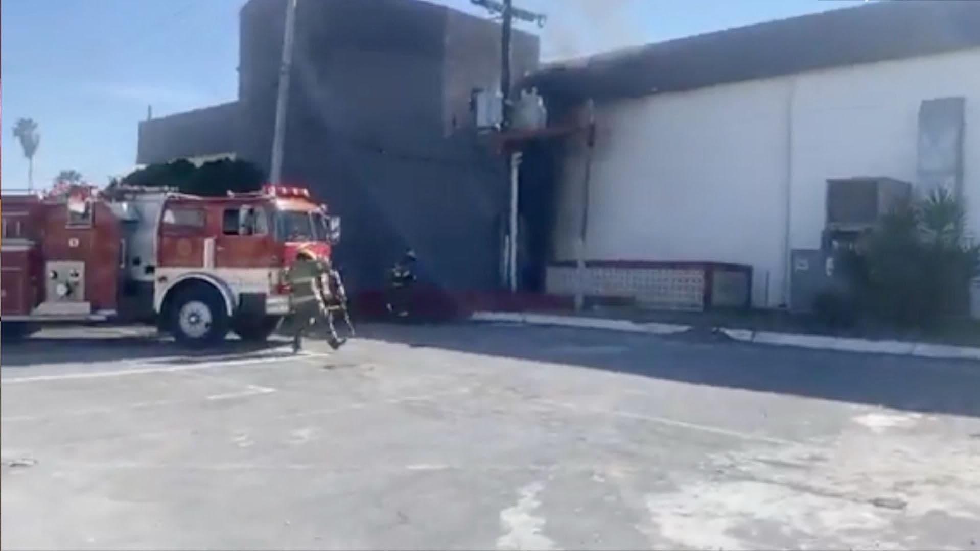 Bomberos de Matamoros Atienden Conato de Incendio en Mundo Nuevo