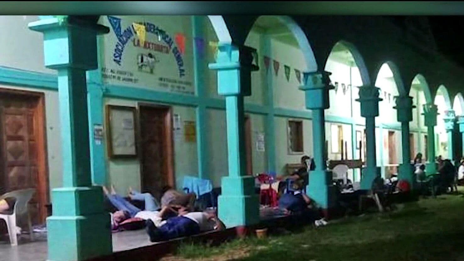 Retienen a 23 maestros del Conalep de Tuxtepec, Oaxaca