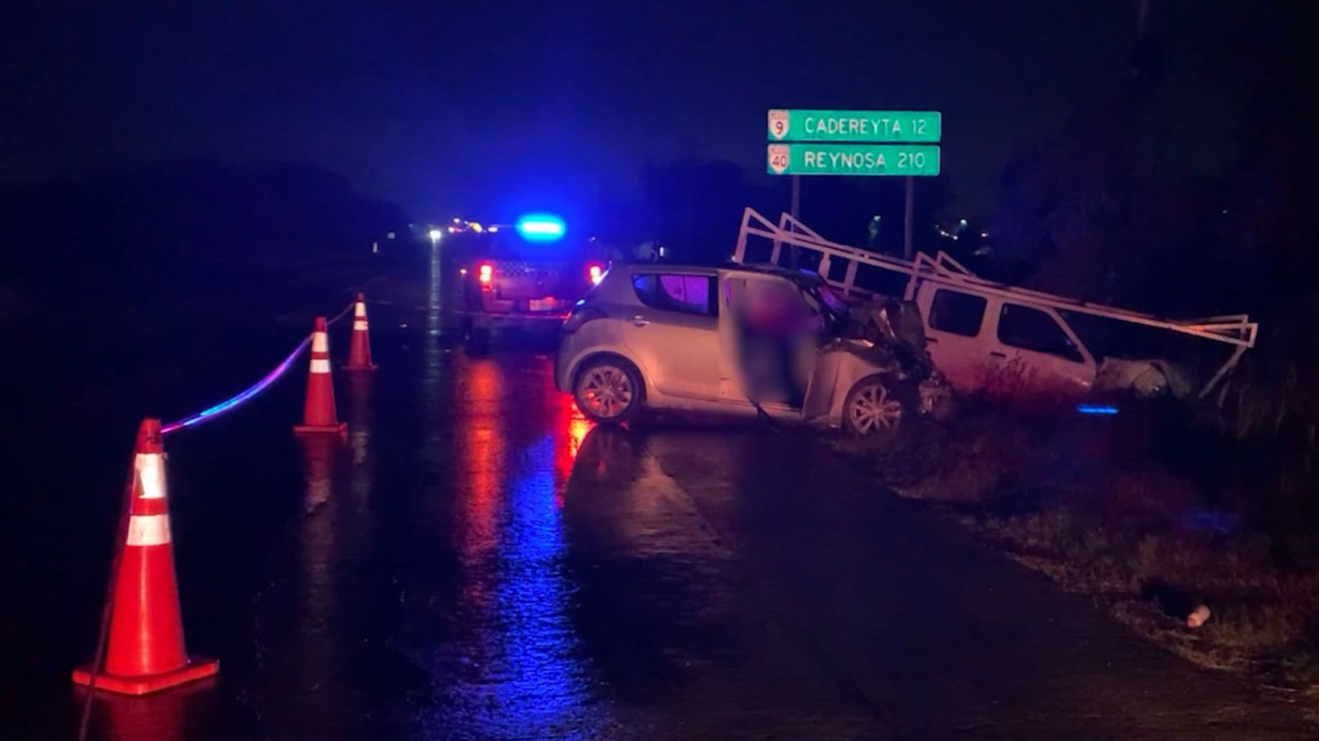 Choque Frontal Deja Una Mujer Muerta y Un Lesionado en Carretera Cadereyta-Allende, Nuevo León