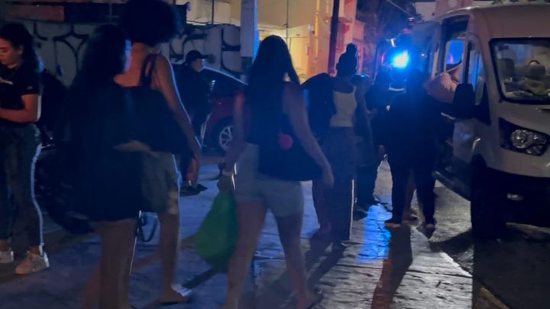 Rescatan a 39 Mujeres Presuntas Víctimas de Explotación Sexual en Bar de Cancún