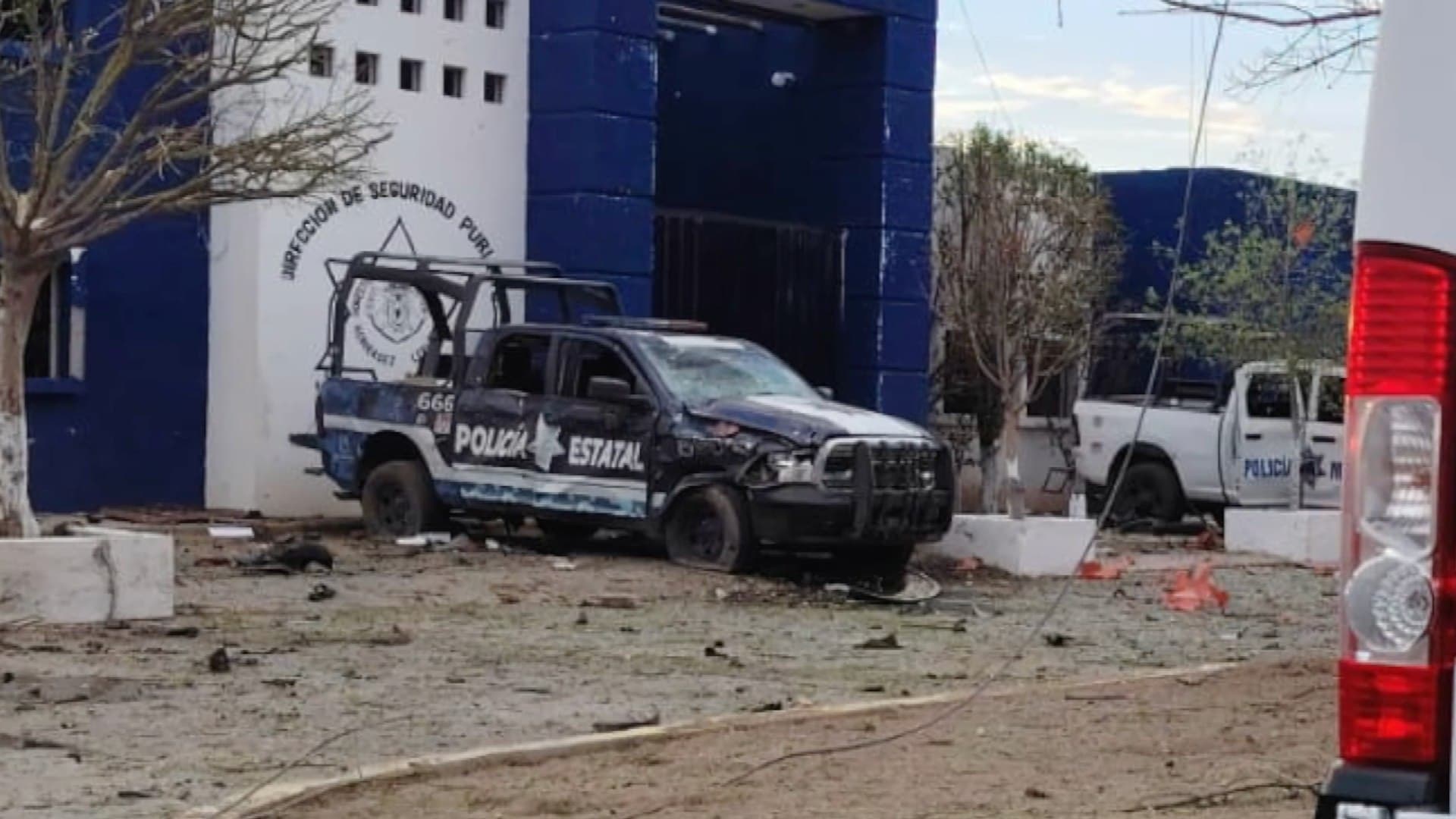 Esto se Sabe del Ataque con un Coche Bomba en Luis Moya, Zacatecas; Hay 3 Oficiales Heridos
