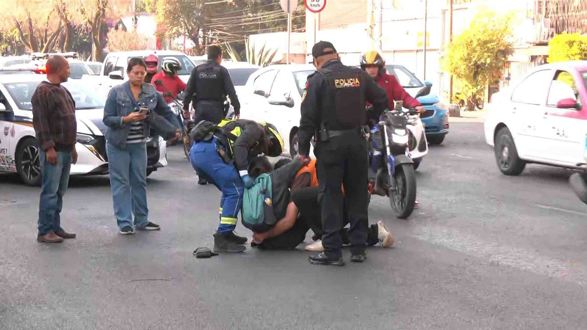 Atropellan con Bicicleta Eléctrica a una Mujer en División del Norte, CDMX