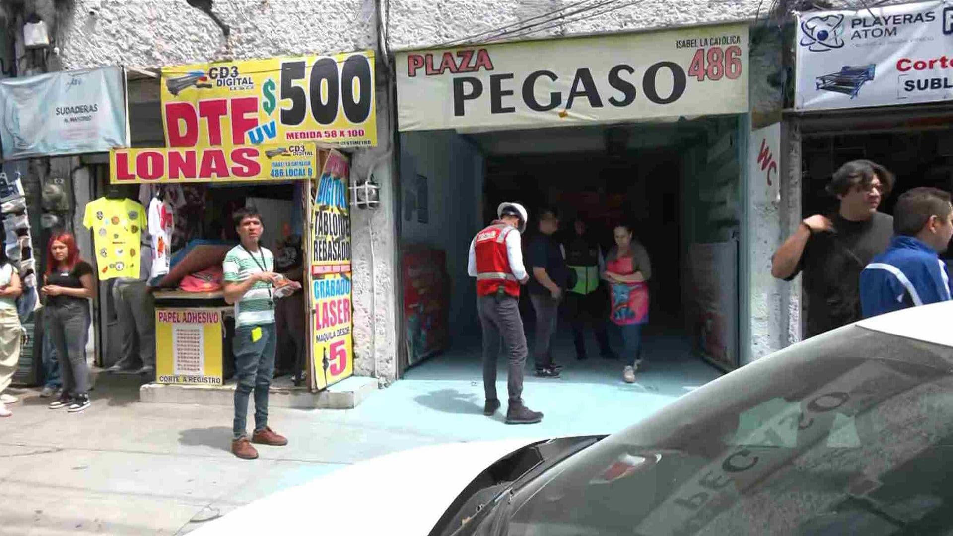 Alerta en la Cuauhtémoc: Se Registra Conato de Incendio en Plaza Comercial