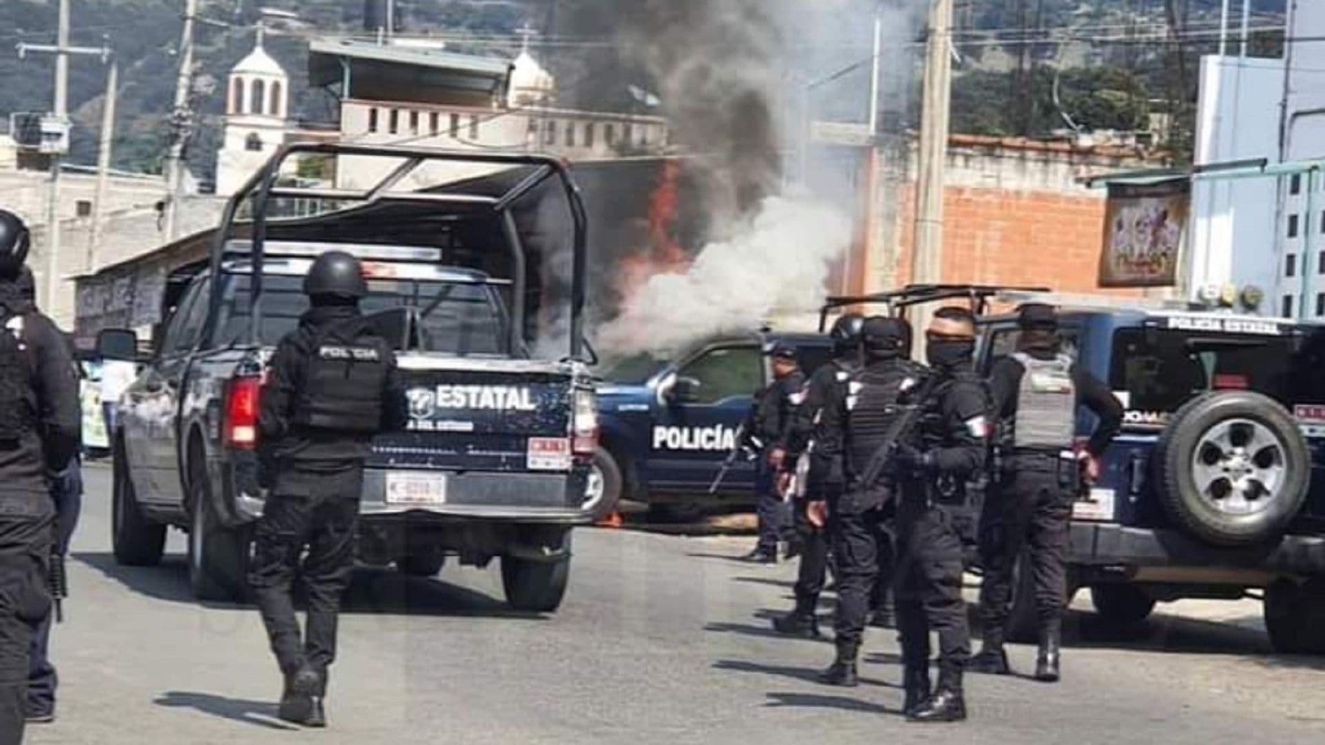 Protesta en Tejupilco: Transportistas Incendian Patrullas