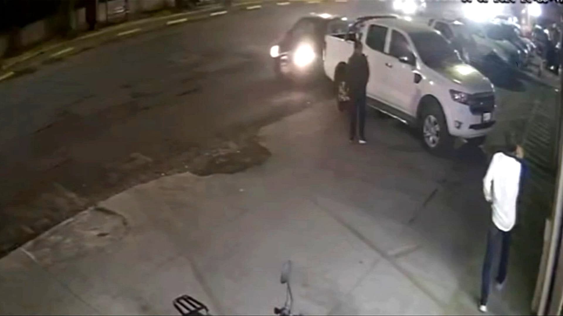 "Escuché los Gritos de la Persona que le Dispararon"; Testigos Narran a N+ el Ataque y Robo de una Camioneta en Izcalli