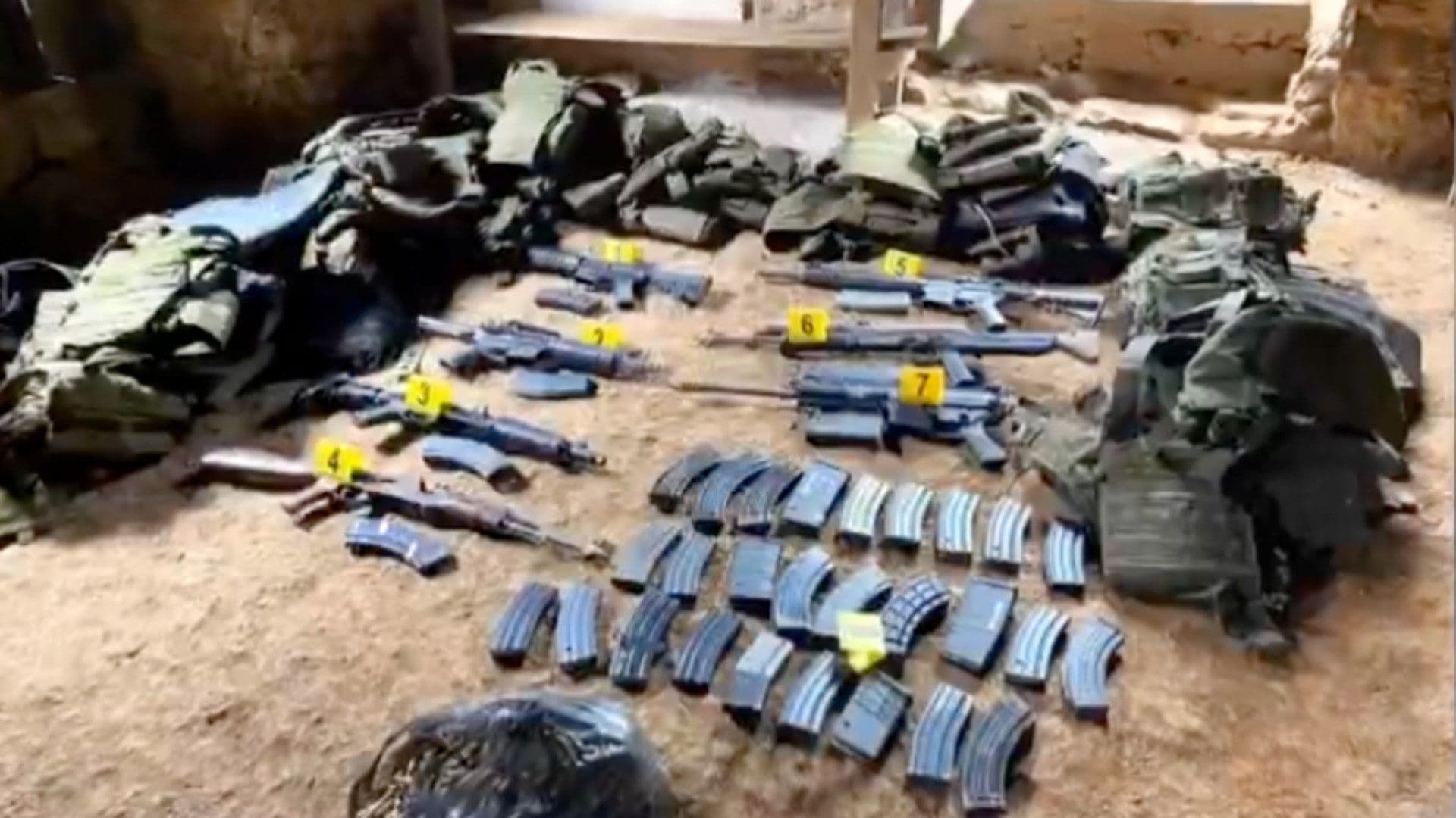FGR Asegura Arsenal en un Rancho de Pantelhó, Chiapas; Militares Fueron Agredidos