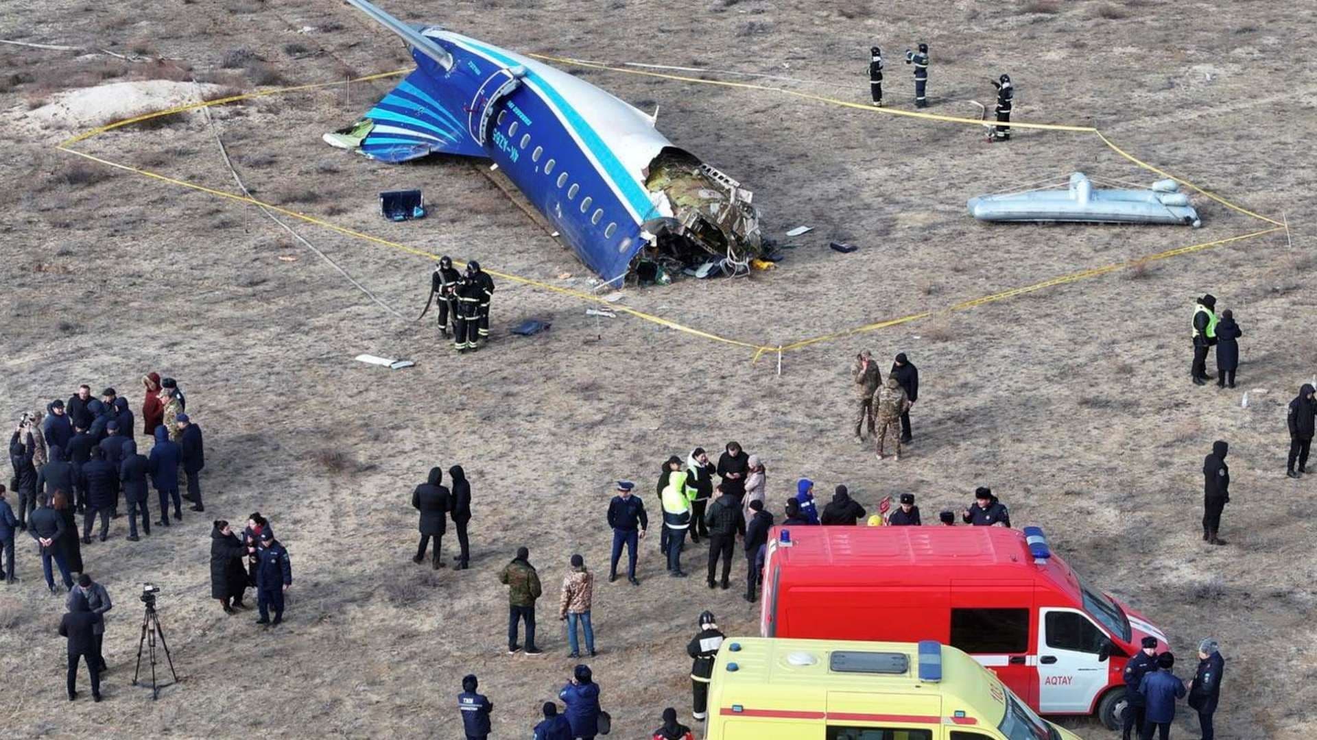 Ataque, Posible Causa de Desplome del Avión de Azerbaijan Airlines; Acusan a Defensas Rusas