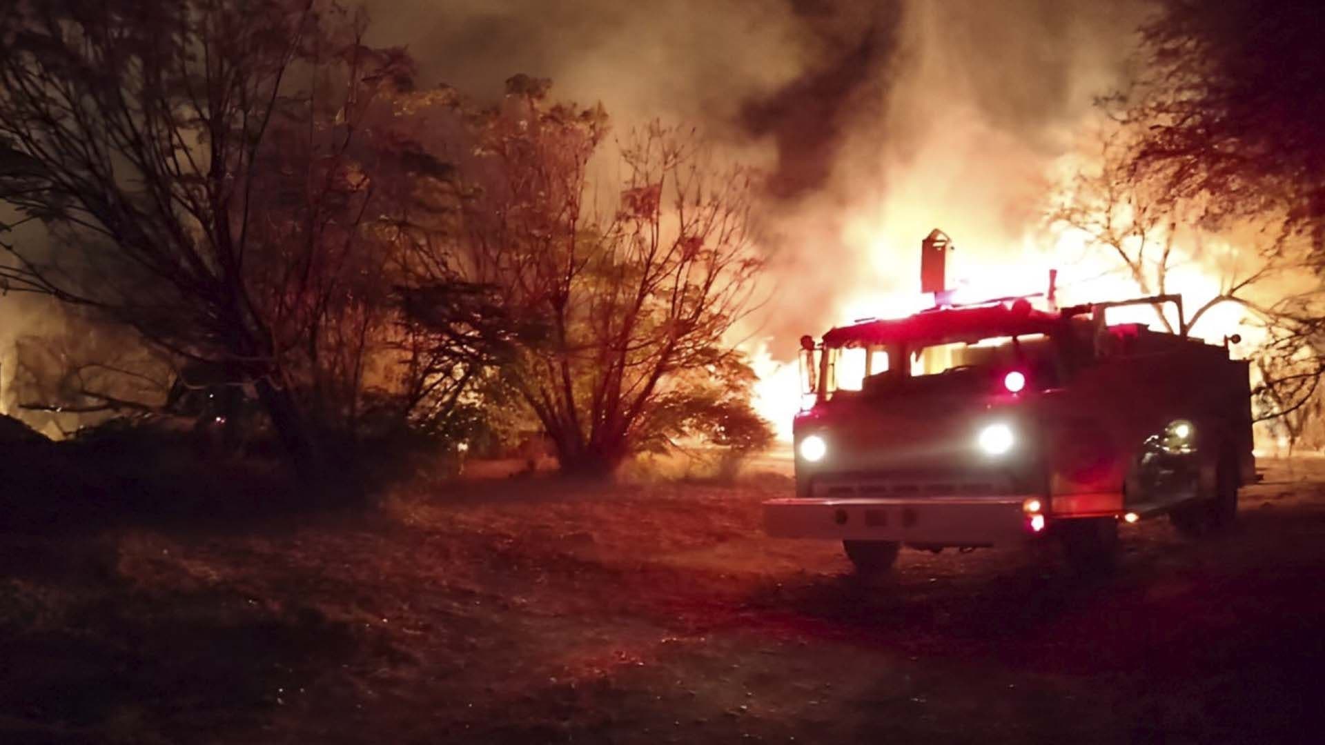Jóvenes Incendian Cabaña con Pirotecnia en Villa Juárez, Durango
