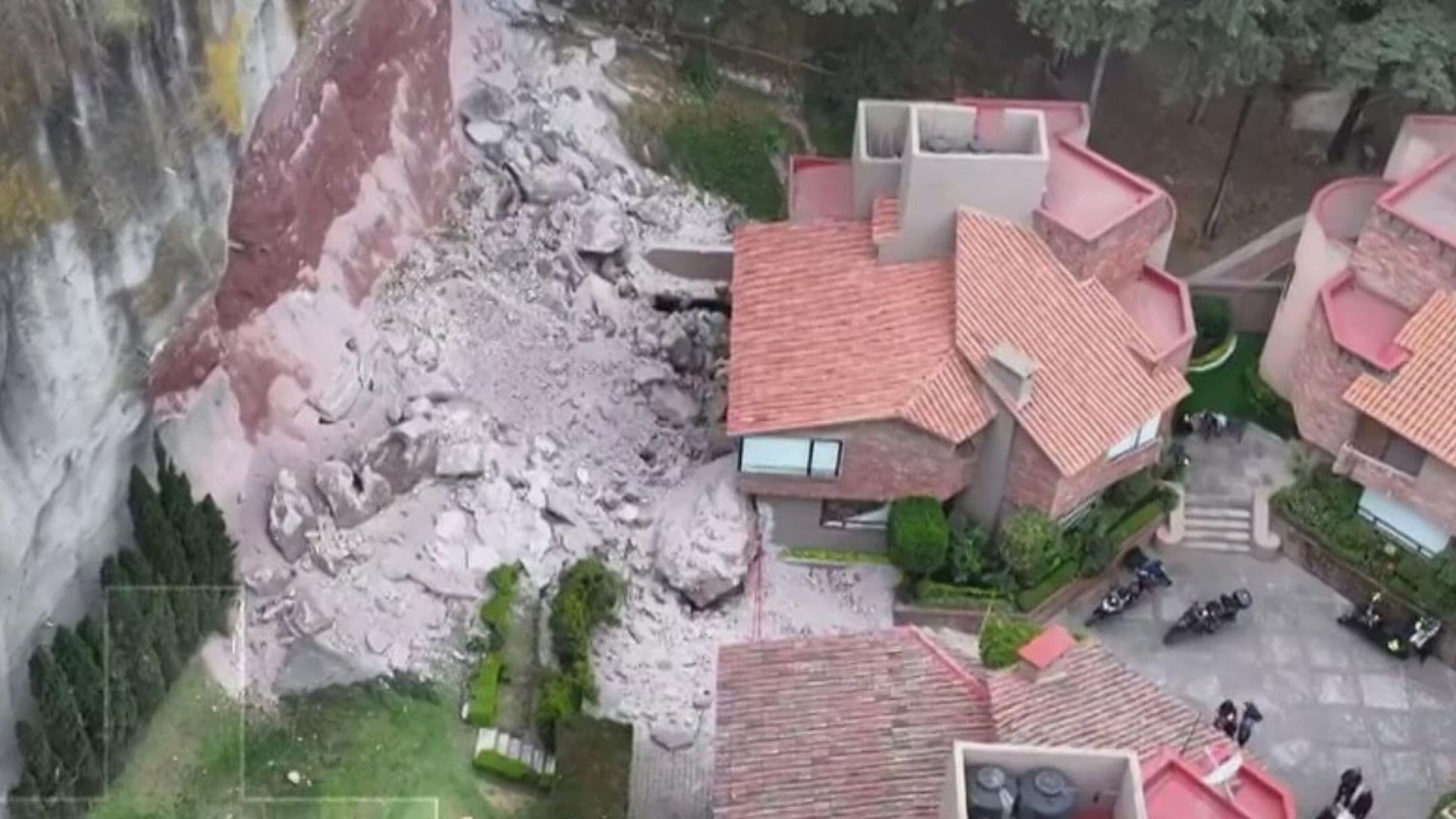 "Es la Segunda Vez que Pasa": Vecinos Denuncian Falta de Atención Tras Derrumbe en Huixquilucan