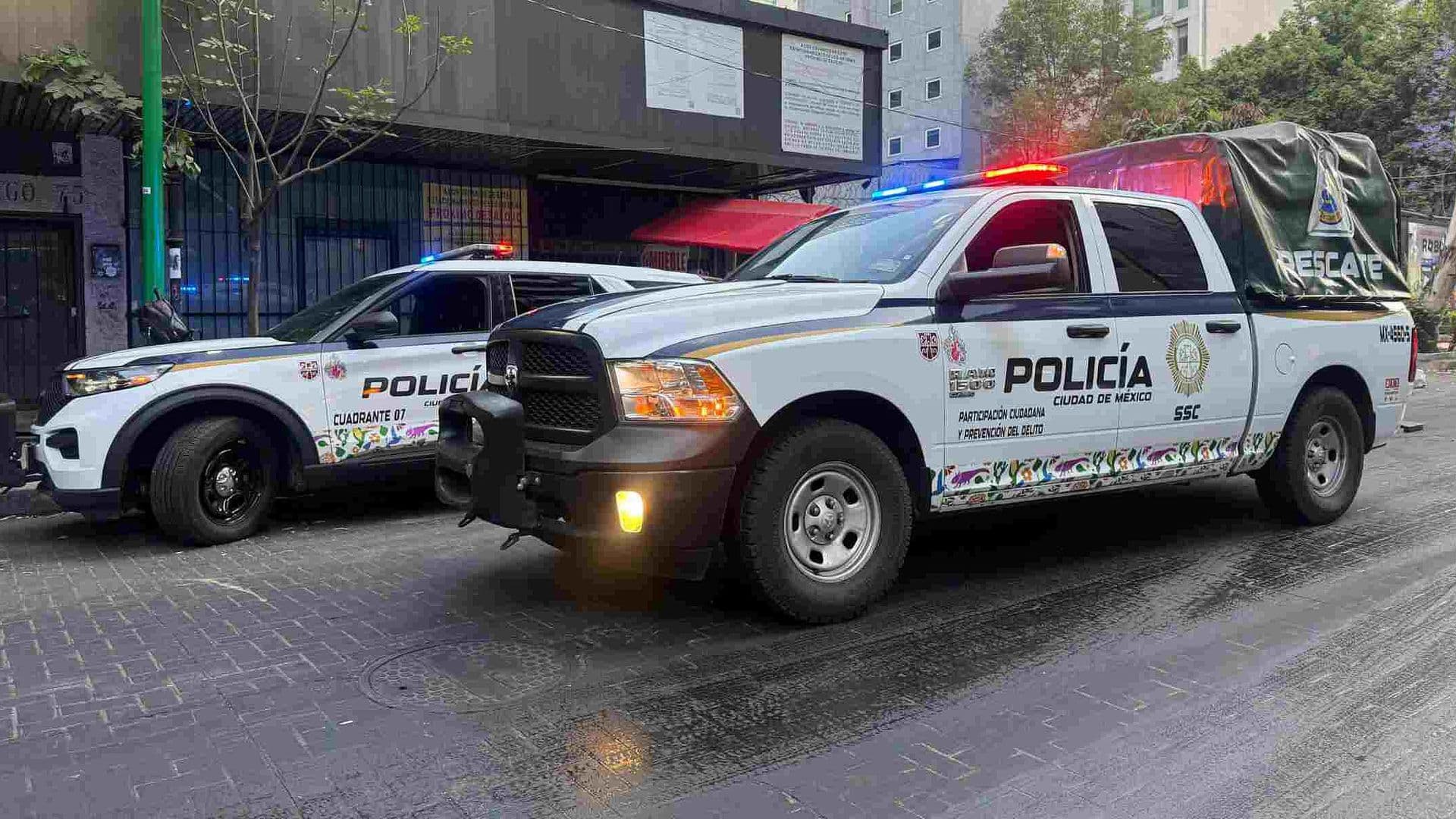 Motociclistas Derrapan en Calles de la Col. Juárez por Grasa en el Pavimento