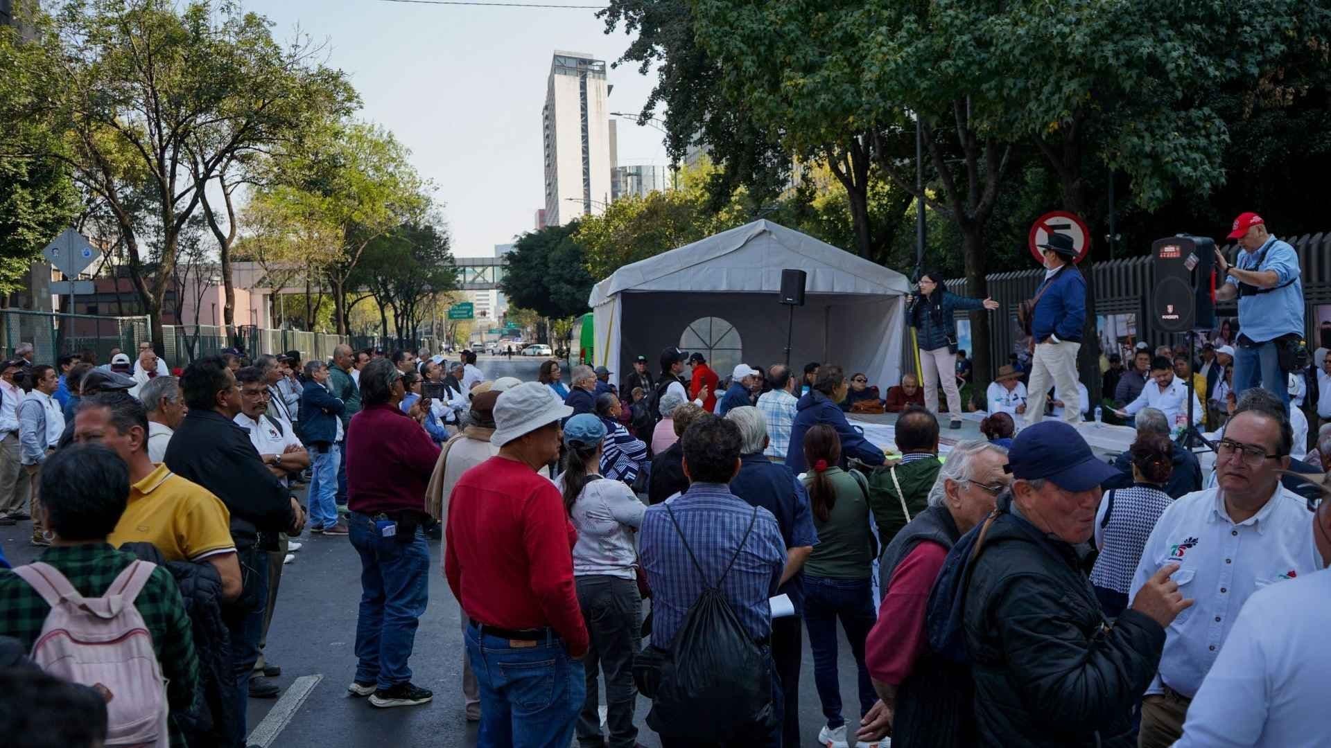 Segundo Día de Bloqueo en Marina Nacional; Rutas Para Evitar Caos Vial en Torre de Pemex