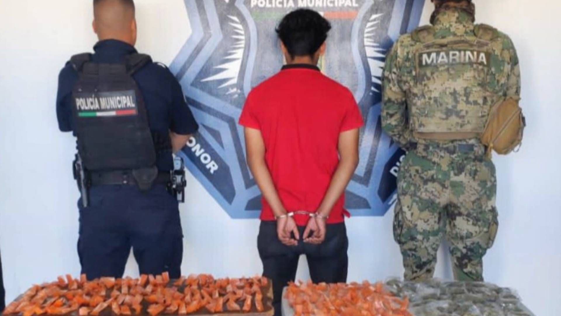 Menor de Edad es Detenido en Posesión de Cientos de Envoltorios de Droga en Ciudad Obregón