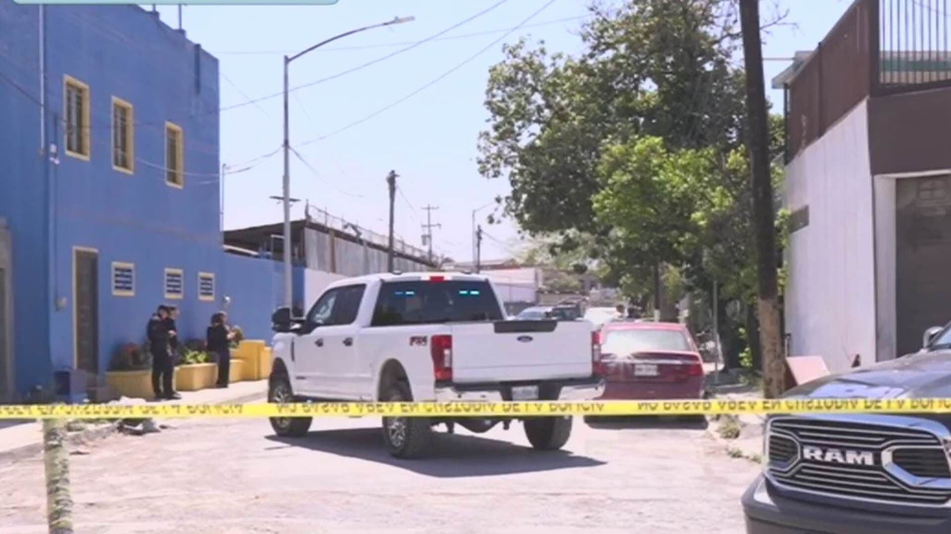 Catean Casas, Investigan Varios Robos en Colonia El Roble en San Nicolás
