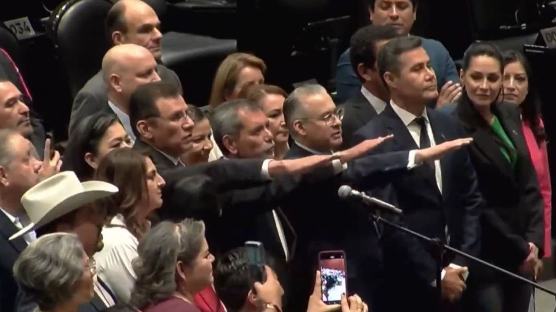 Rinde Protesta Édgar Amador Zamora como Nuevo Secretario de Hacienda