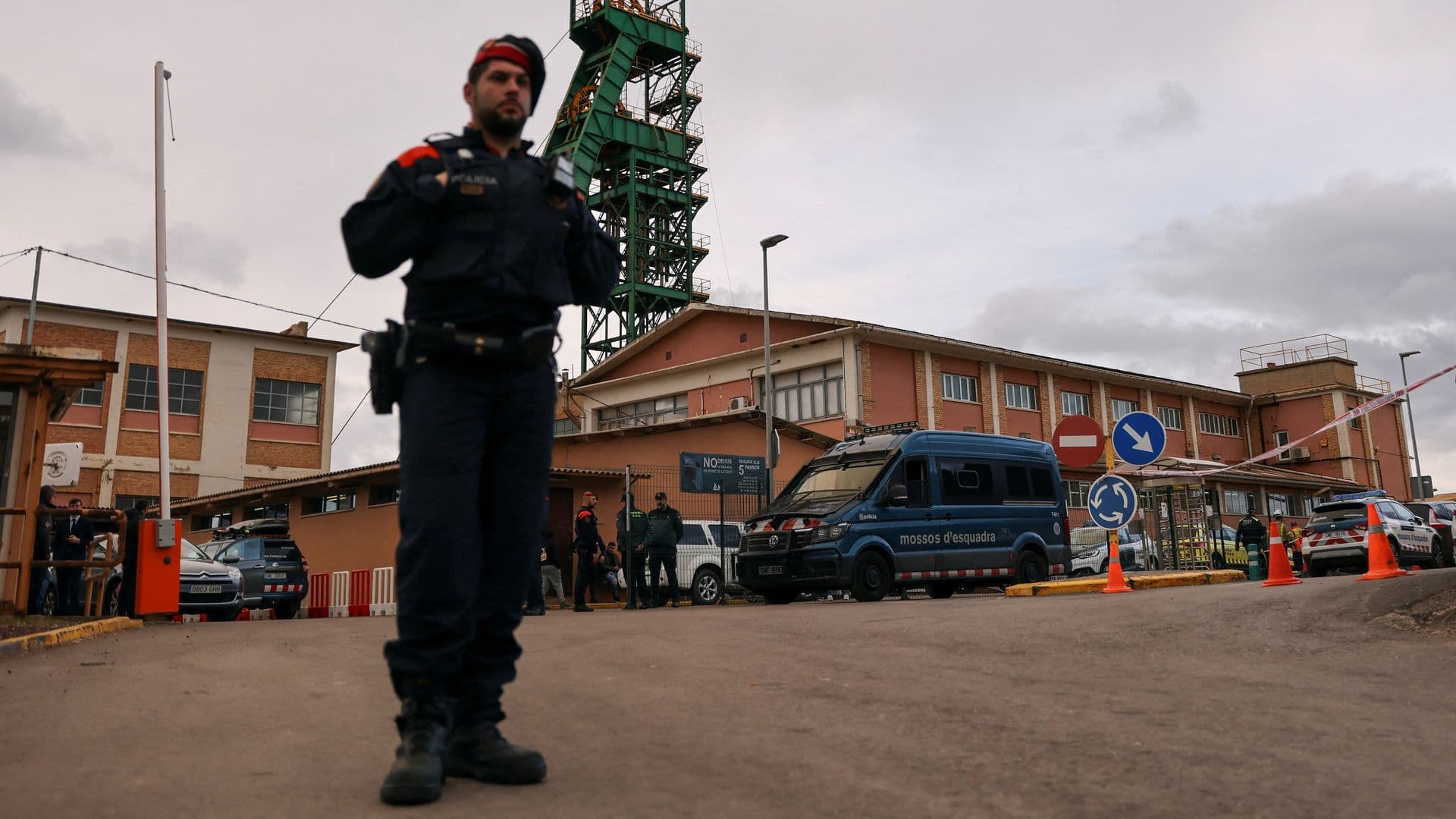 Colapsa Mina en Cataluña, España; Hay Tres Muertos
