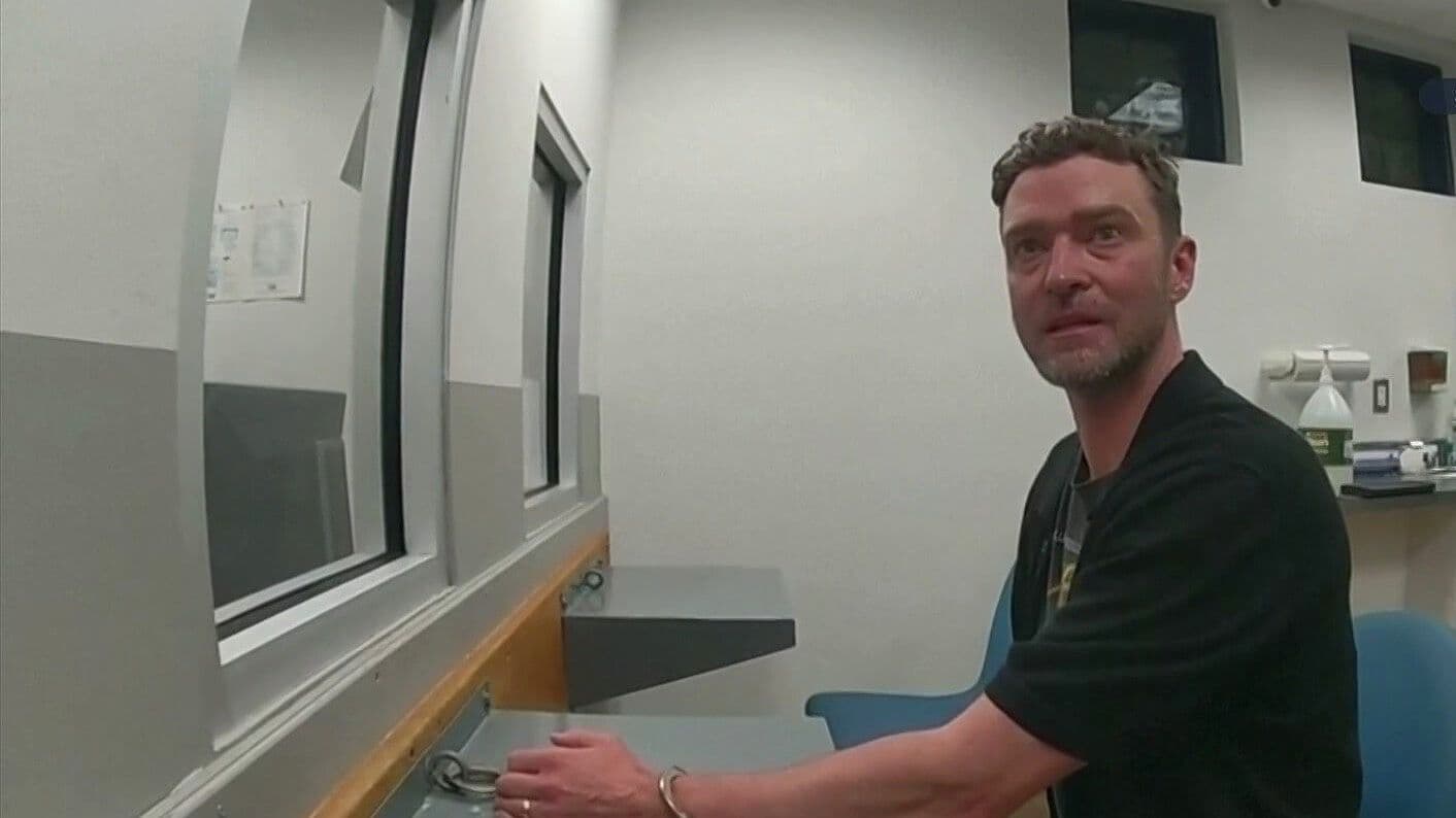 Revelan Videos de Justin Timberlake Detenido por Manejar Ebrio en 2024