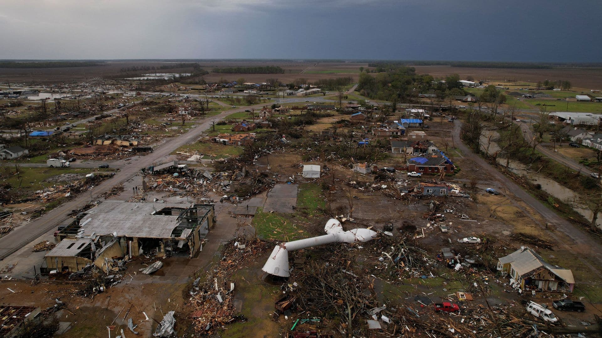 Suman 26 Muertos por Tornados en Misisipi, EUA