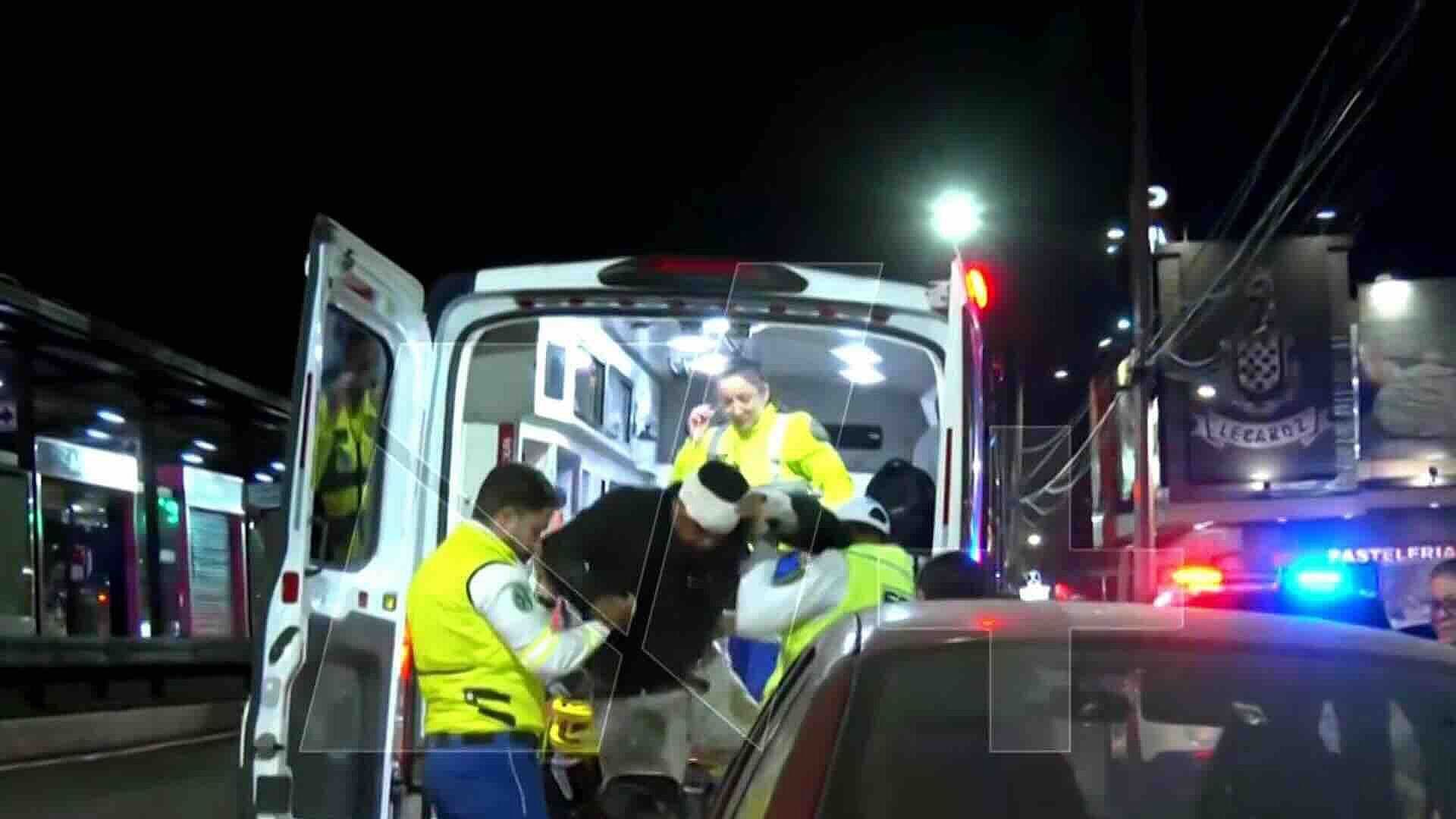 Motociclista Derrapa y Queda Lesionado en Avenida Eduardo Molina, Gustavo A. Madero, CDMX