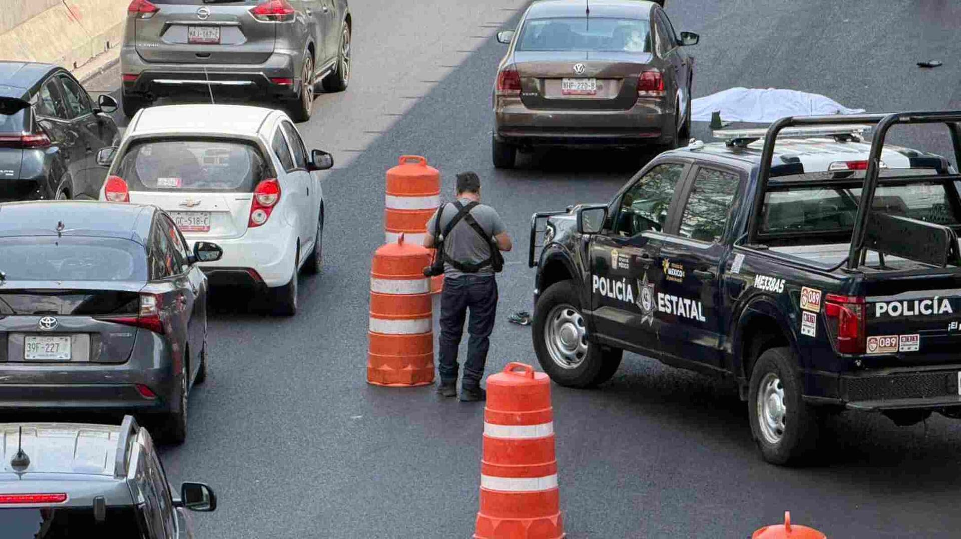 Hombre Muere Atropellado al Tratar de Cruzar Periférico Norte por Carriles Centrales