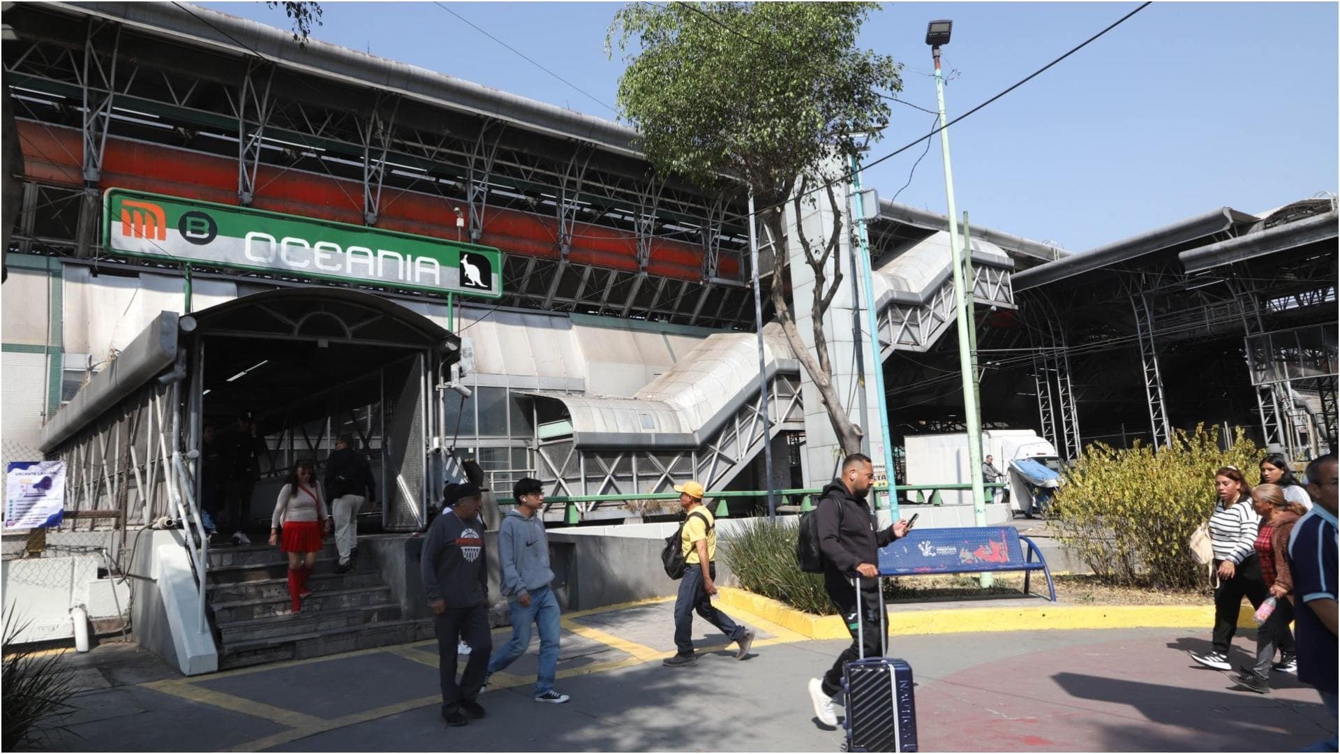 Hallan Sin Vida a Adulto Mayor Dentro de Vagón del Metro Oceanía de Línea B