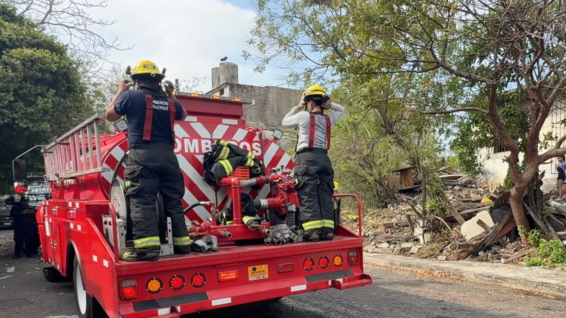 Incendio Alarma a Habitantes en Colonia Chapultepec en Veracruz
