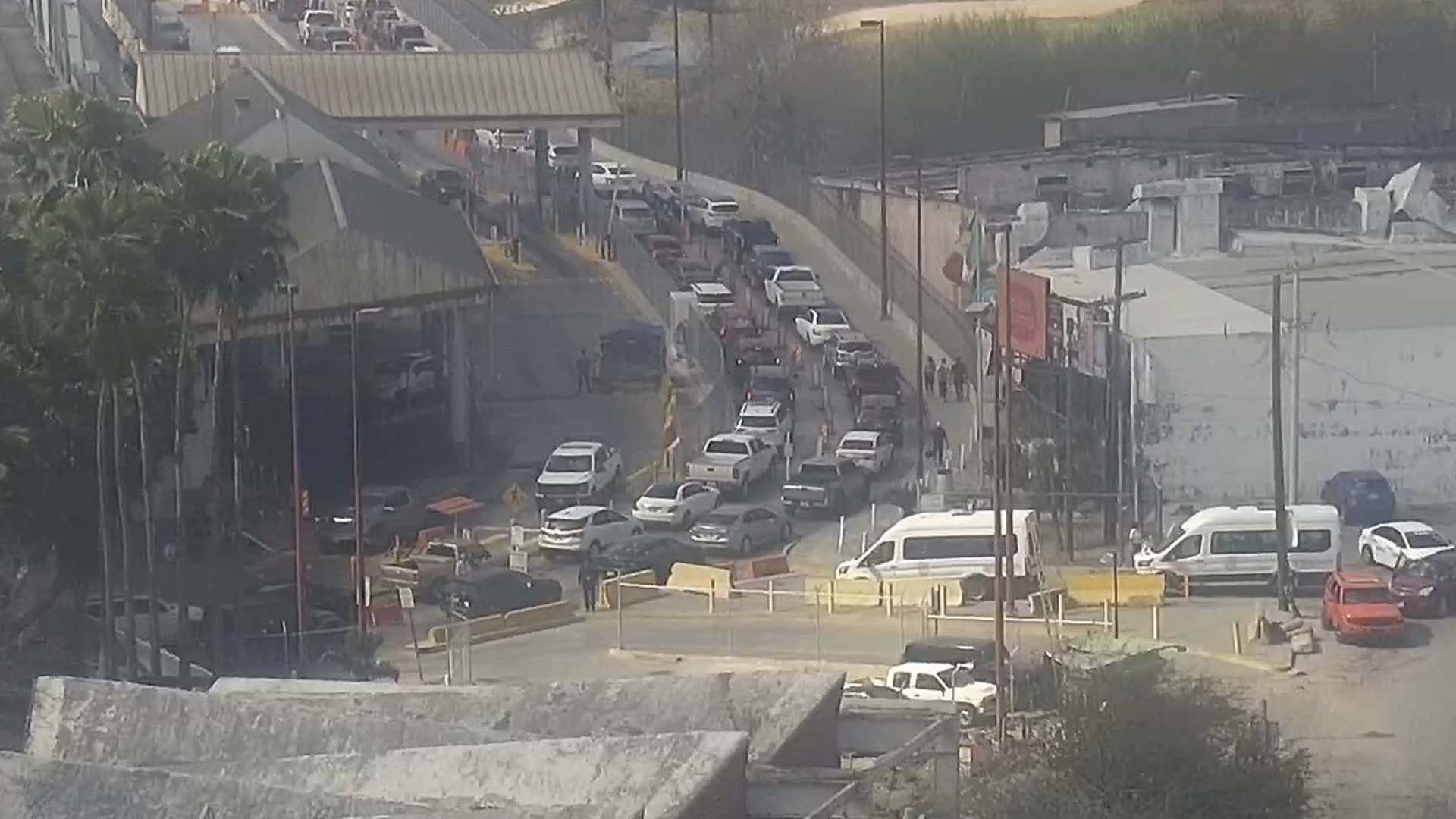 Hasta Tres Horas para Cruzar a USA: Registran Largas Filas en Puentes de Matamoros; Esto Sabemos
