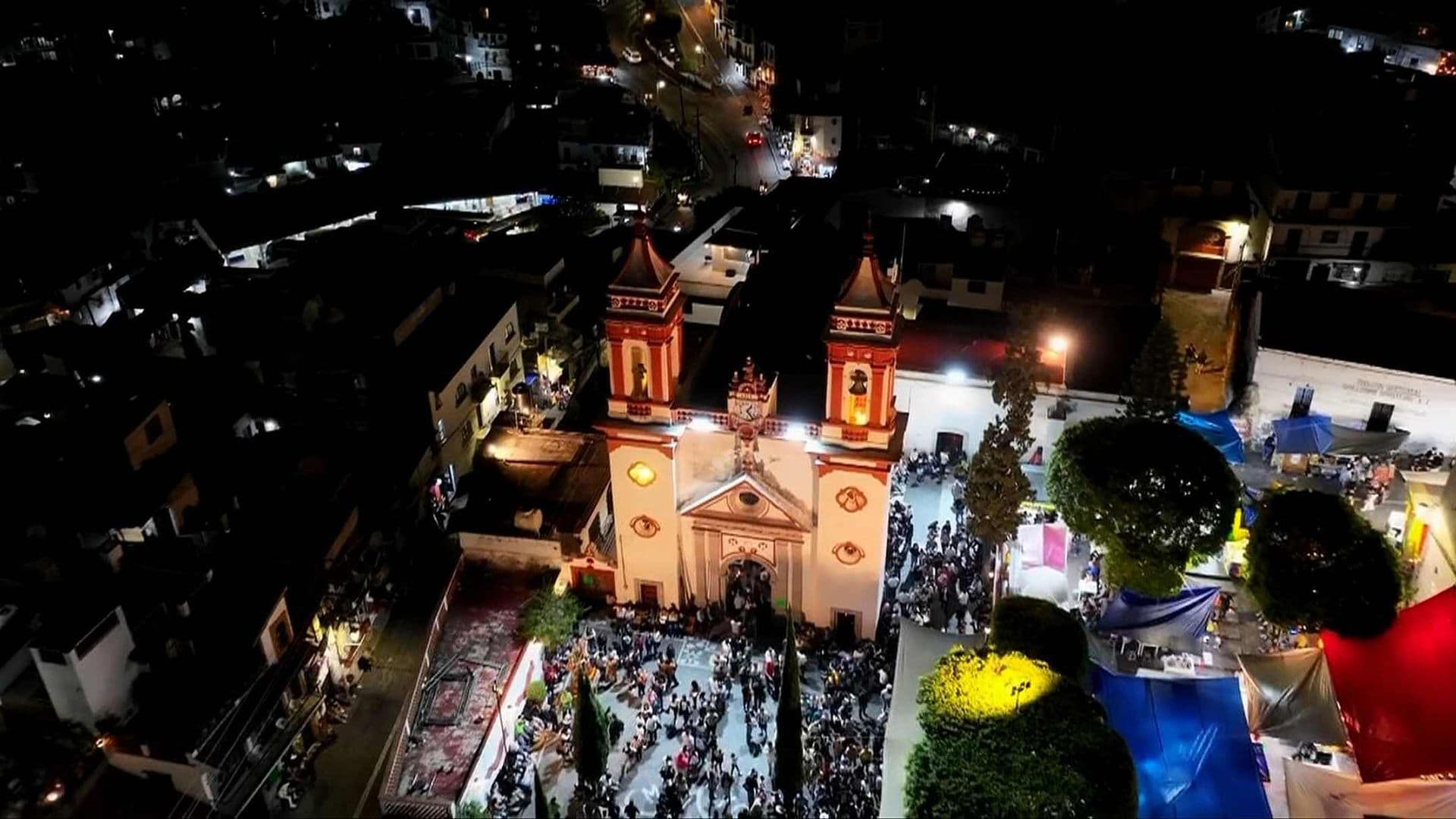 Desde el Aire: Así luce Taxco, Guerrero, para la Procesión de los Cristos en Semana Santa